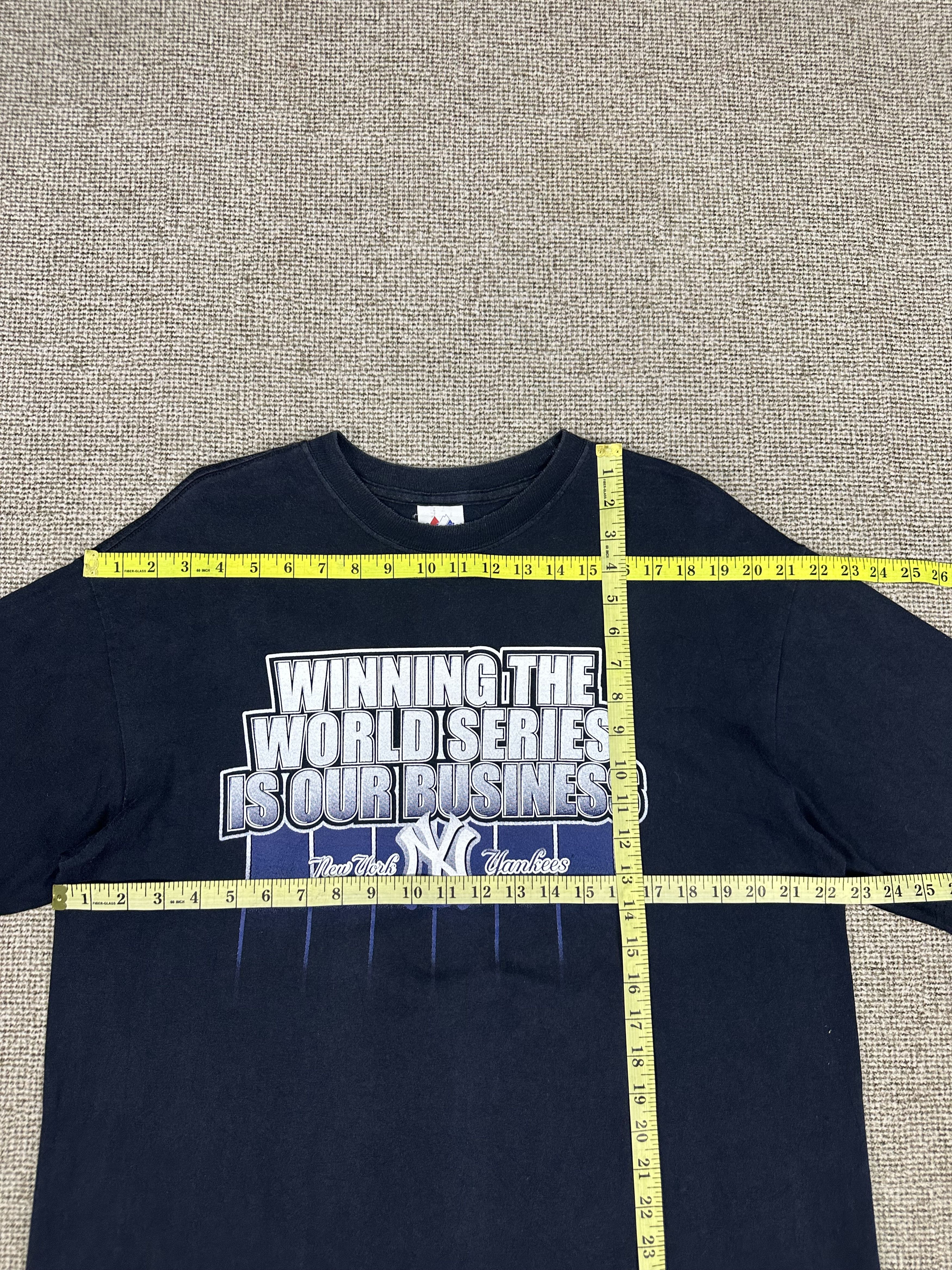 New York Yankees Vintage New York Yankees Majestic Tshirt A1045 Size US L / EU 52-54 / 3 - 8 Thumbnail