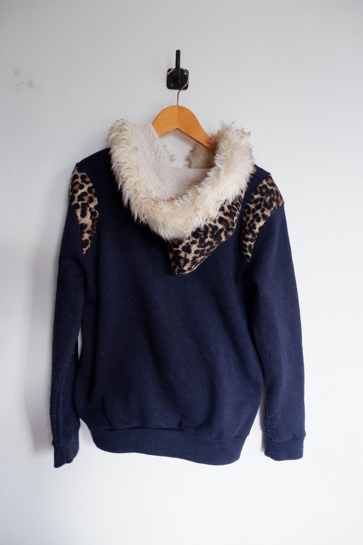 If Six Was Nine Vintage LGB Style T Boy Leopard Fur Knit Hoodie Size US M / EU 48-50 / 2 - 3 Thumbnail