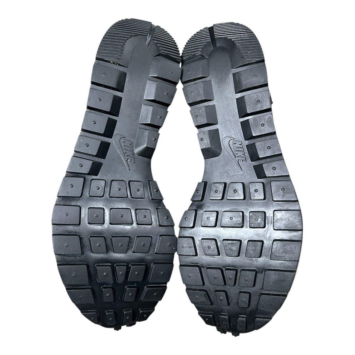 Nike × Sacai Nike VaporWaffle Black X Sacai Mens US 11 CV1363-001 Shoes Size US 11 / EU 44 - 8 Thumbnail