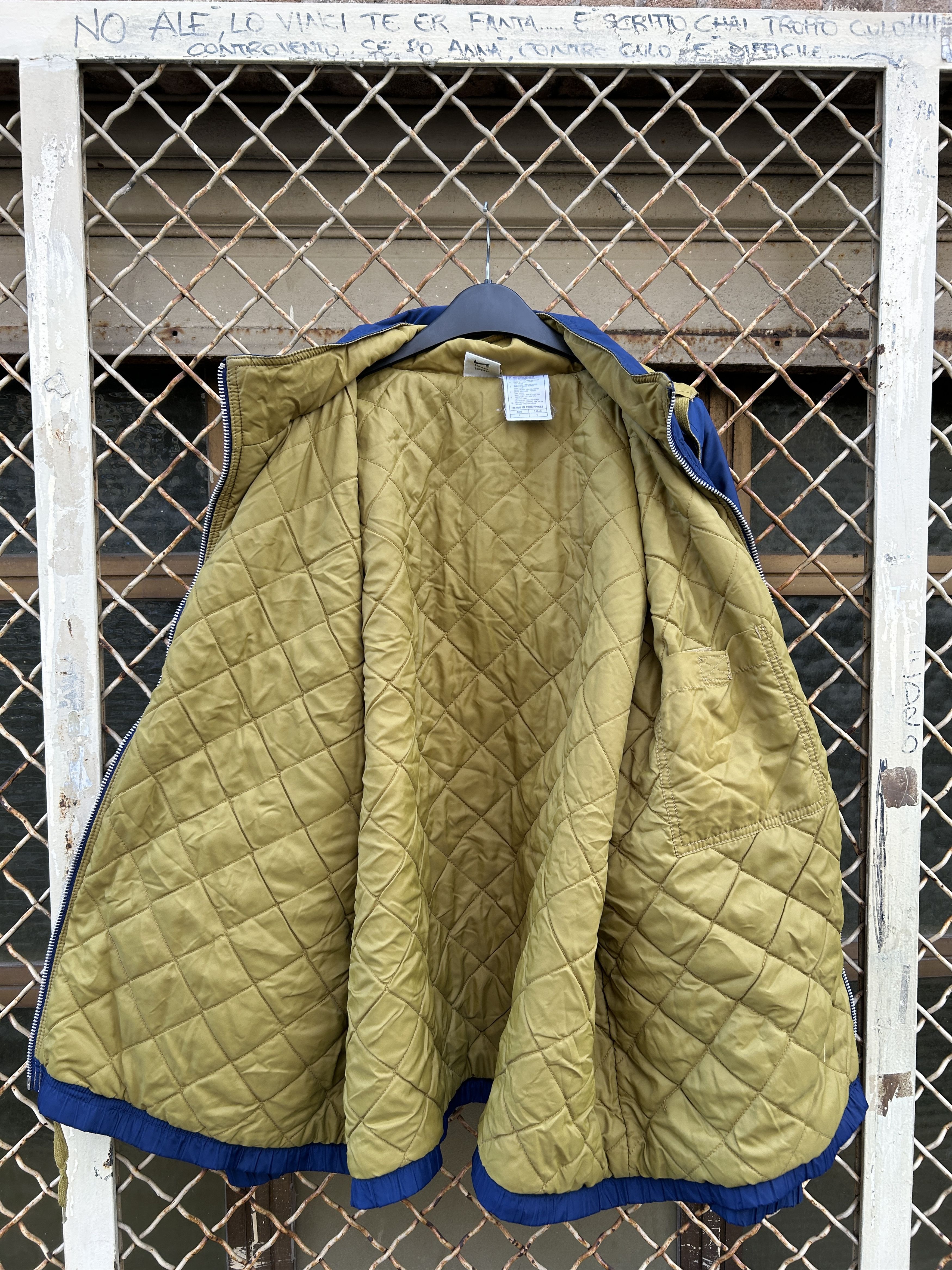 Nike Nike Vintage big logo quilted jacket oversize 80s 90s Size US L / EU 52-54 / 3 - 8 Thumbnail