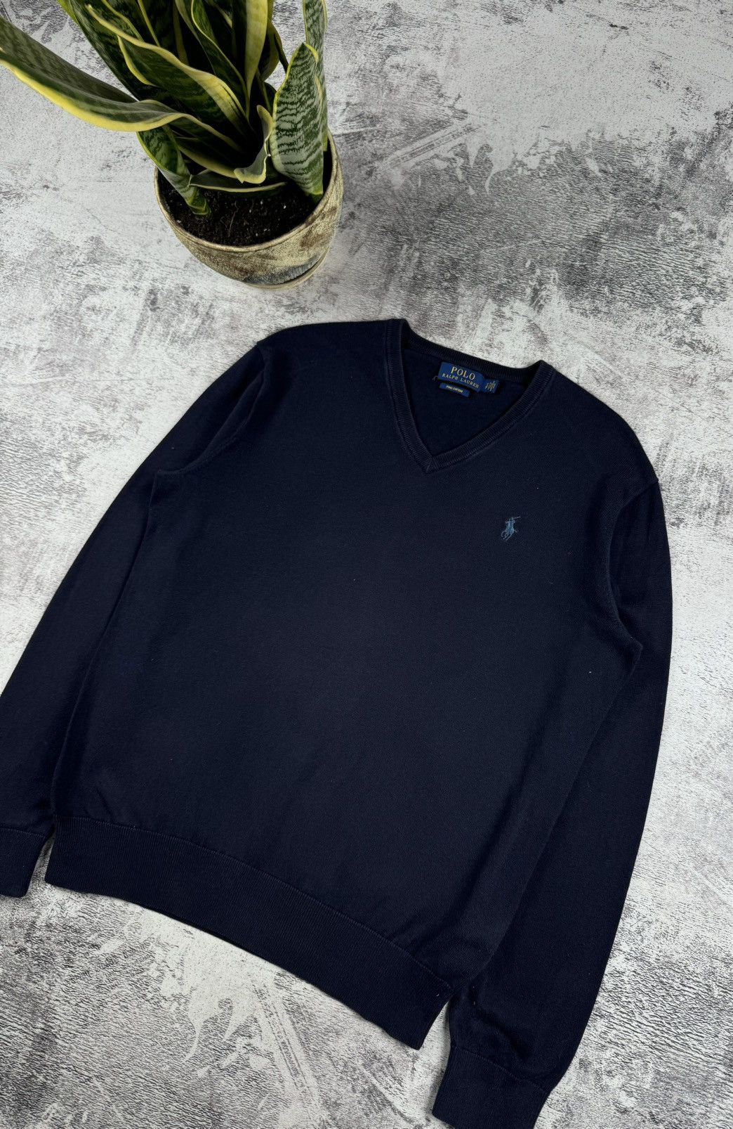 Polo Ralph Lauren Polo Ralph Lauren Knited V-Neck Old Money Sweater Pullover Size US S / EU 44-46 / 1 - 3 Thumbnail