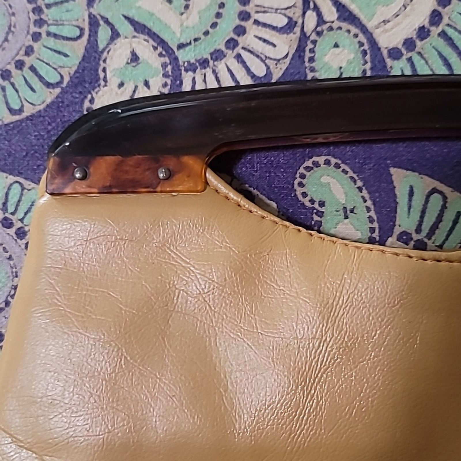 Unknown London Vtg Leather and Lucite Super 1960s High Quality Handbag Size ONE SIZE - 2 Thumbnail