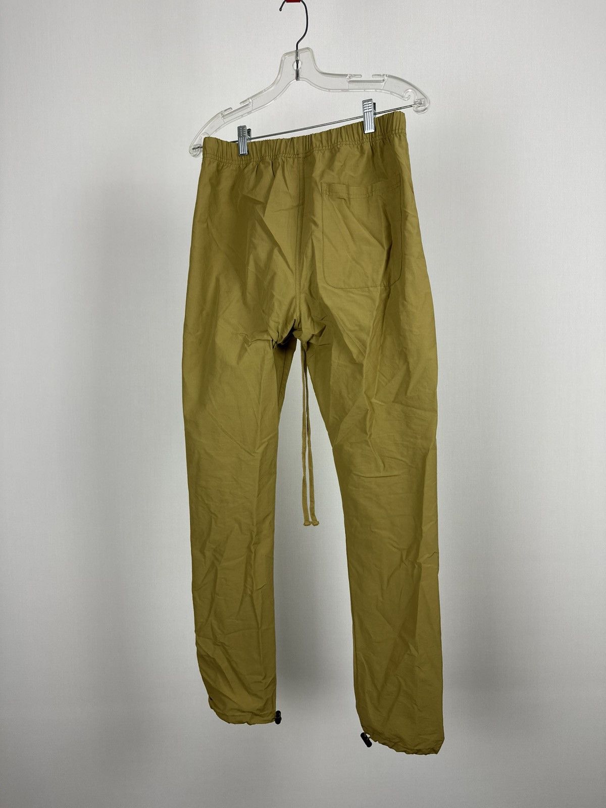 Fear of God FOG Essentials Nylon Track Pants Brown Size XS Size US 30 / EU 46 - 11 Thumbnail
