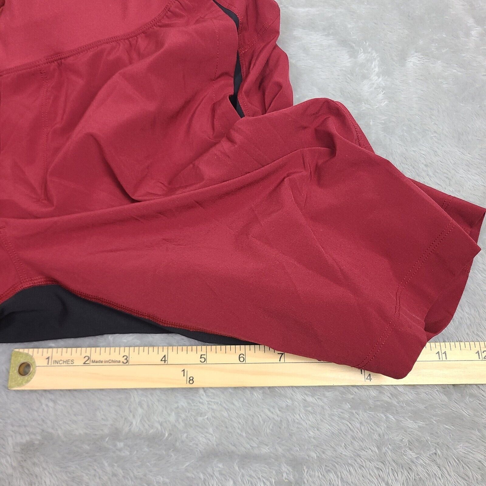 Lululemon Lululemon Men's Red T.H.E. ShortsLined Size Medium Dark Spor Size US 34 / EU 50 - 7 Thumbnail