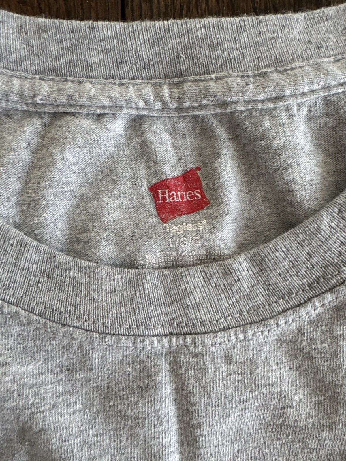 Hanes Vintage still smoking shirt Size US L / EU 52-54 / 3 - 3 Thumbnail