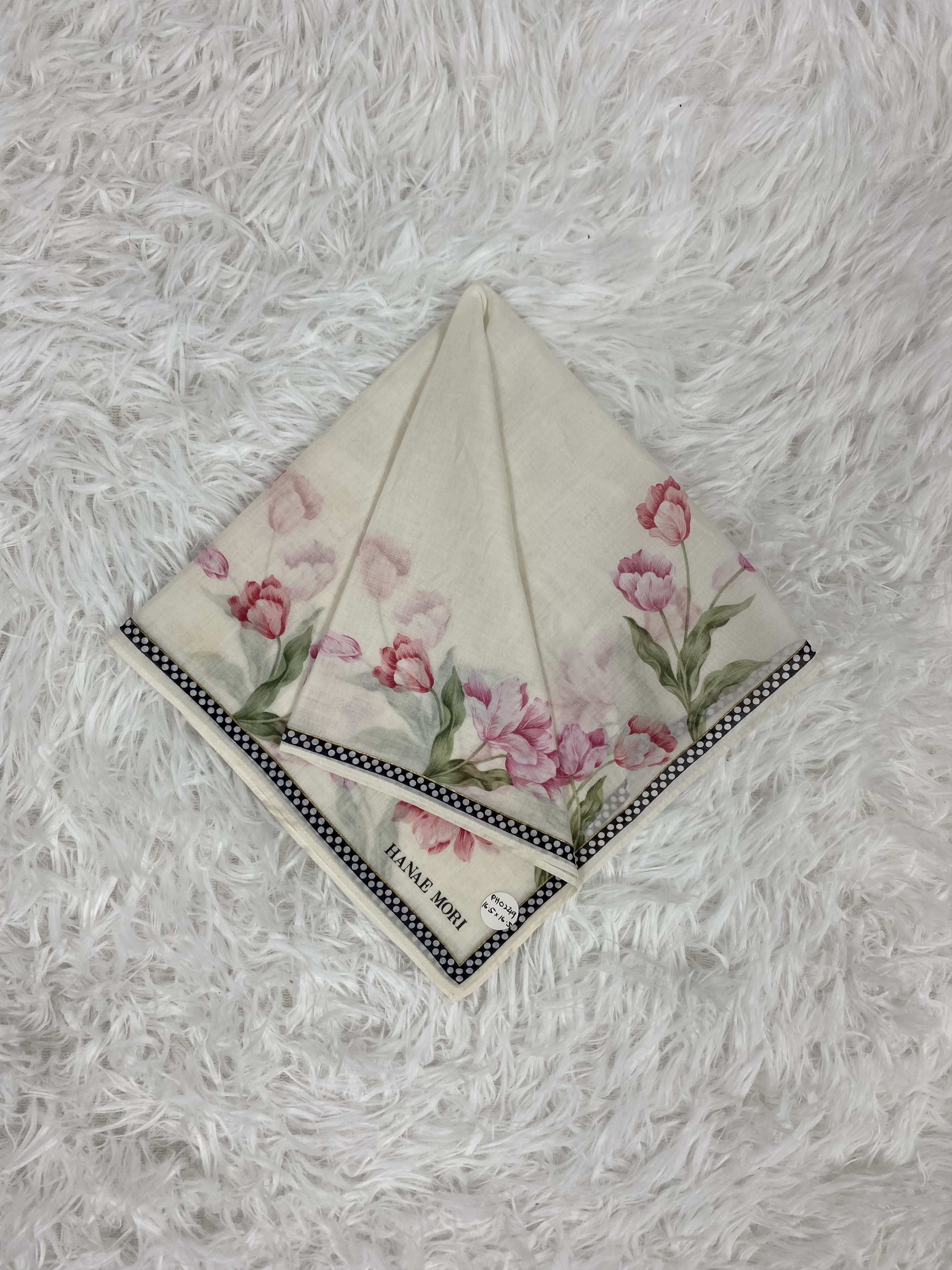 Hanae Mori Vintage Hanae Mori Handkerchief Neckerchief PH0249 Size ONE SIZE - 1 Thumbnail