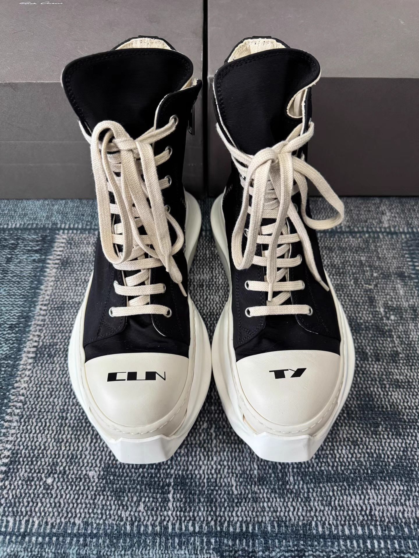 Rick Owens Rick Owens DRKSHDW Tank Sole Converse Style Sneakers Size US 7 / EU 40 - 2 Thumbnail