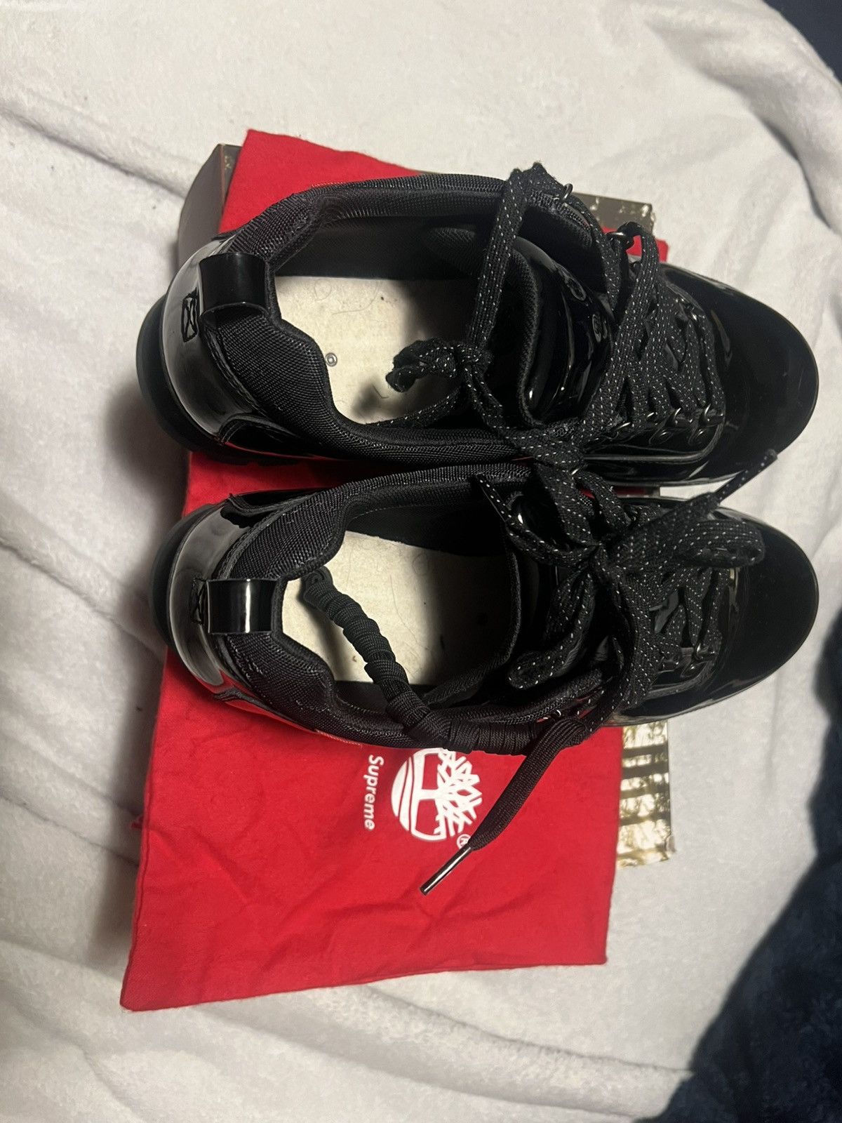 Supreme × Timberland Supreme Timberland Euro Hiker Low Size US 12 / EU 45 - 4 Thumbnail