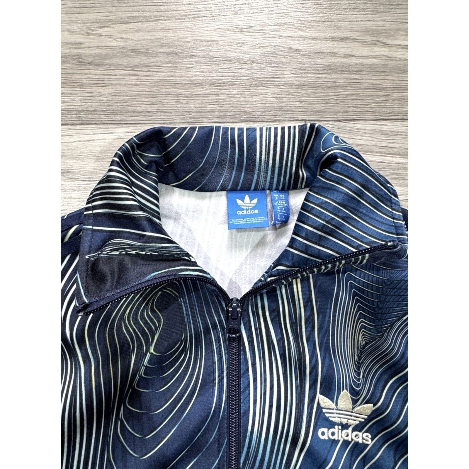 Adidas Adidas Originals Track Jacket Womens XS Multicolor Blue Fire Bird Geology Pattern Shirt Size XS / US 0-2 / IT 36-38 - 7 Thumbnail