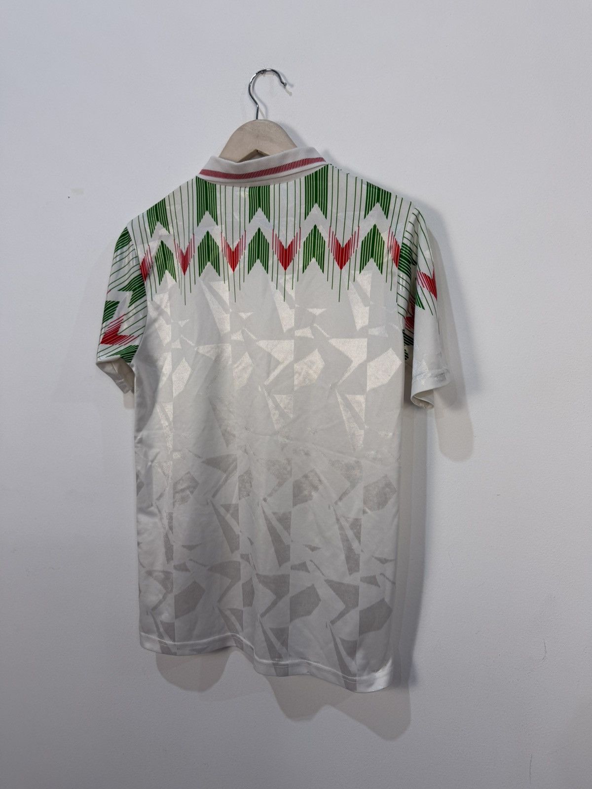 Umbro Umbro Wales 1990/1992 Vintage Away Soccer Jersey Size US S / EU 44-46 / 1 - 9 Thumbnail