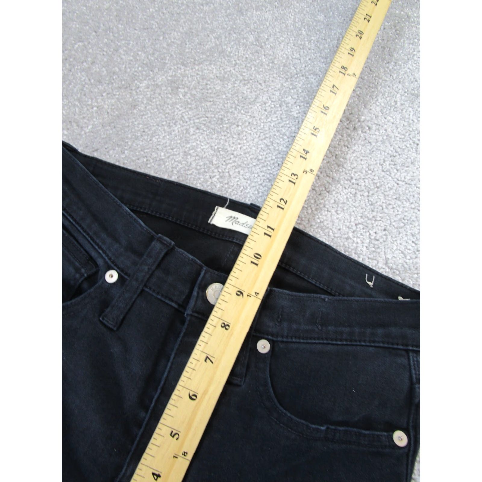 Madewell Madewell Jeans Skinny Black Denim 25 Regular Rise 9" Zip Pockets Womens Modern 2010s Size 42" / US 20 - 7 Thumbnail