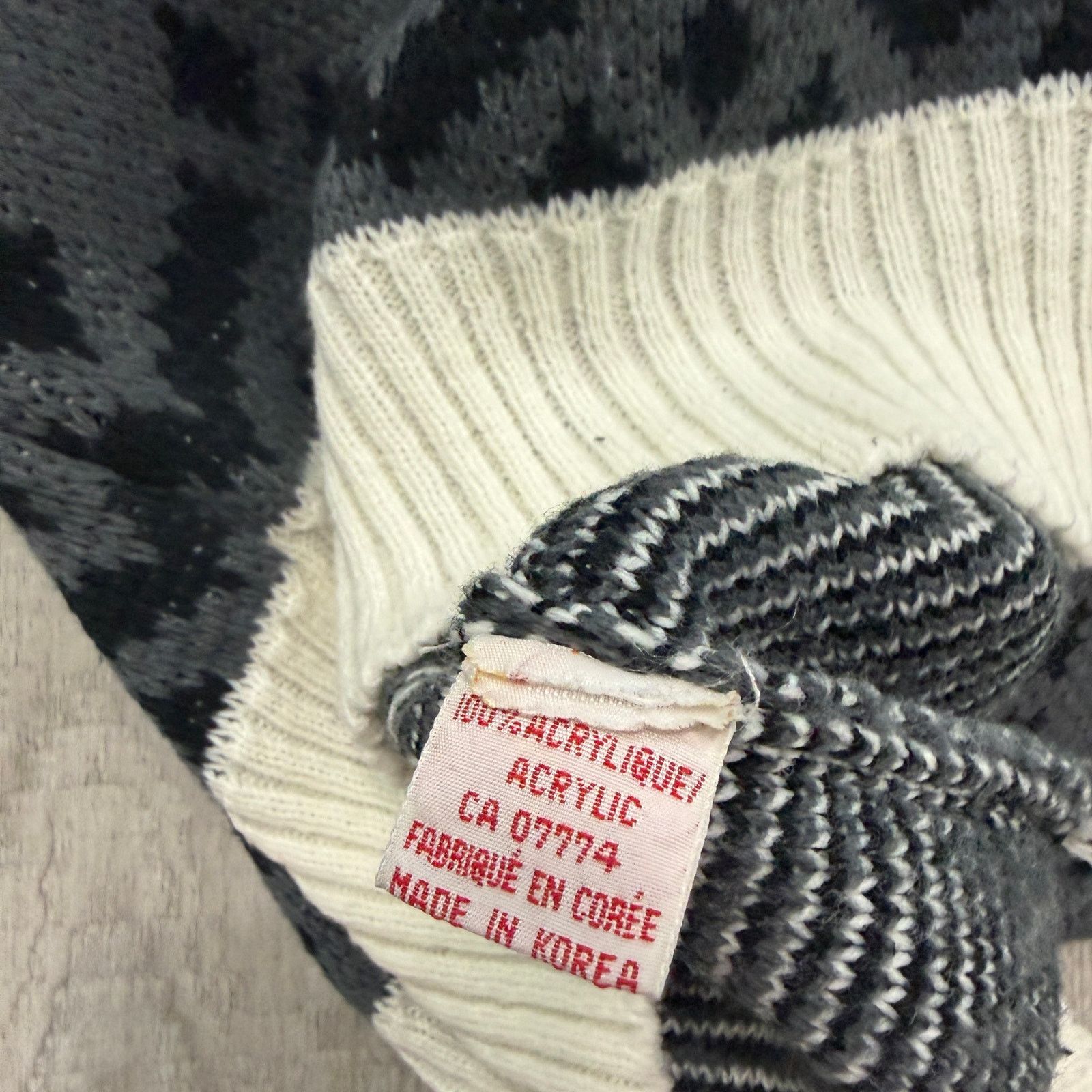 Vintage Vintage Private Stock Sweater Men's Small Geometric Knit 90s Size US S / EU 44-46 / 1 - 4 Thumbnail