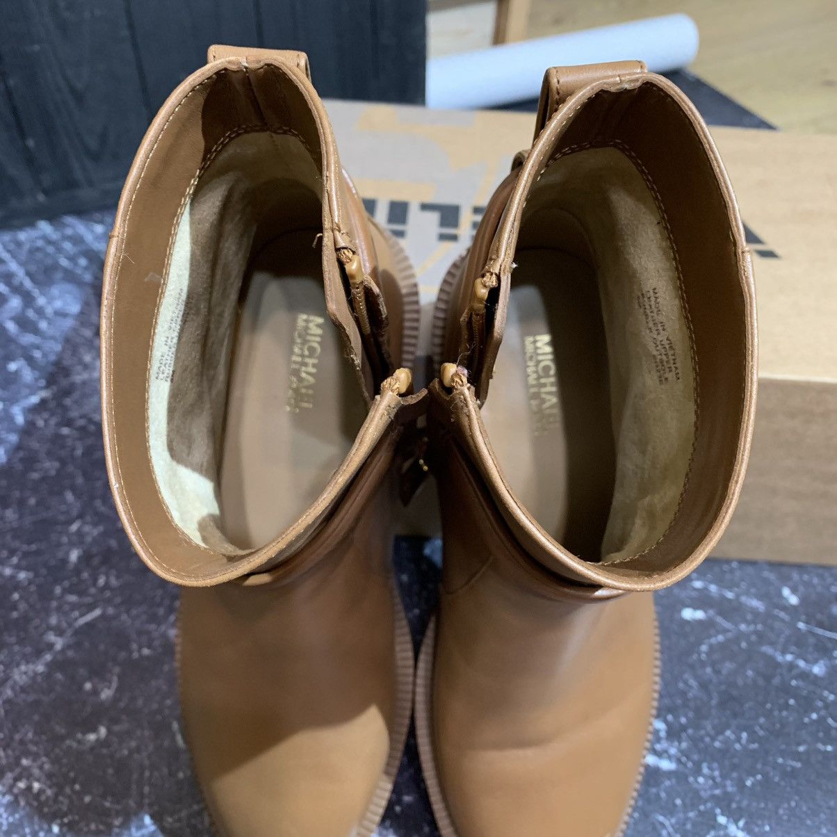 Michael Kors Michael KORS Hamilton Leather Ankle Leather Boots Size 5M 36 Size US 5 / IT 35 - 15 Thumbnail