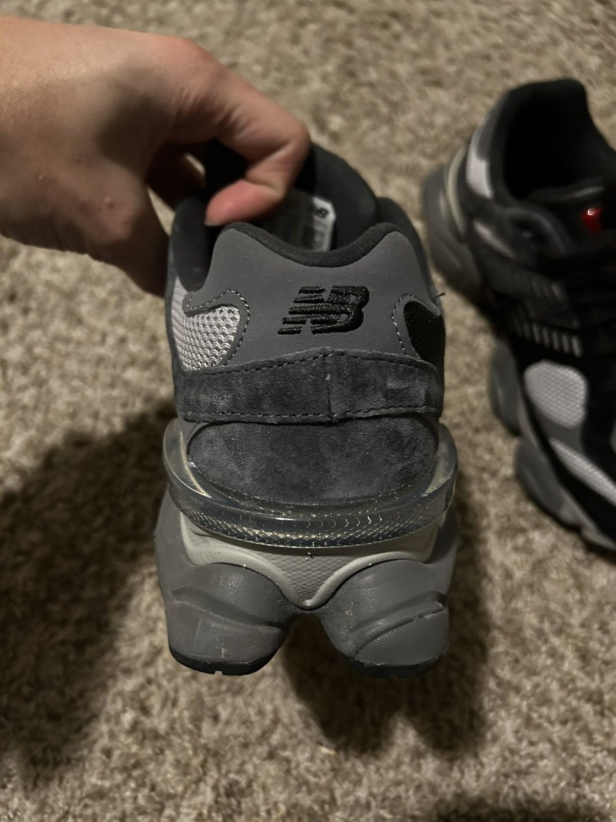 New Balance New Balance 9060 Size US 7 / EU 40 - 7 Thumbnail