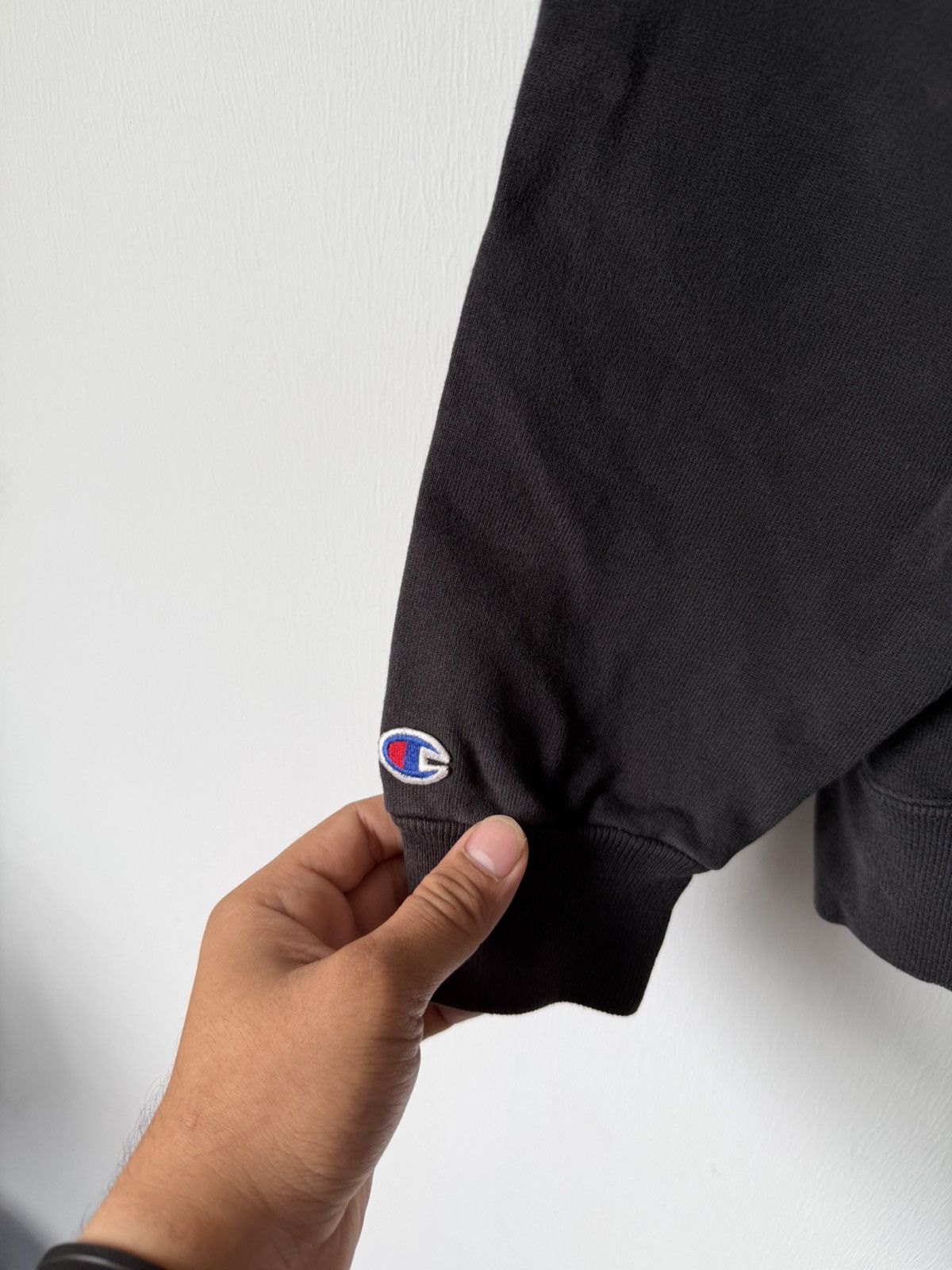 Champion THRASHED Vintage Champion Reverse Weave Hoodie Size US M / EU 48-50 / 2 - 8 Thumbnail