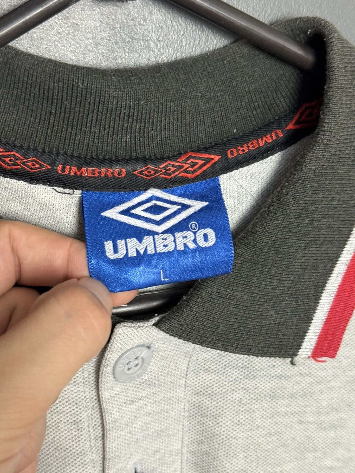 Umbro Vintage Manchester United Training Football Jersey T-Shirt Size US L / EU 52-54 / 3 - 7 Thumbnail