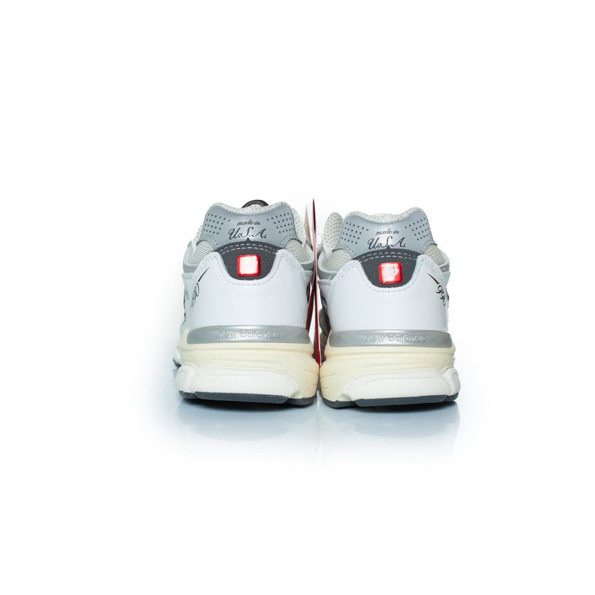 New Balance New Balance, 990 V3 MiUSA Teddy Santis trainers Size US 9.5 / IT 39.5 - 3 Thumbnail