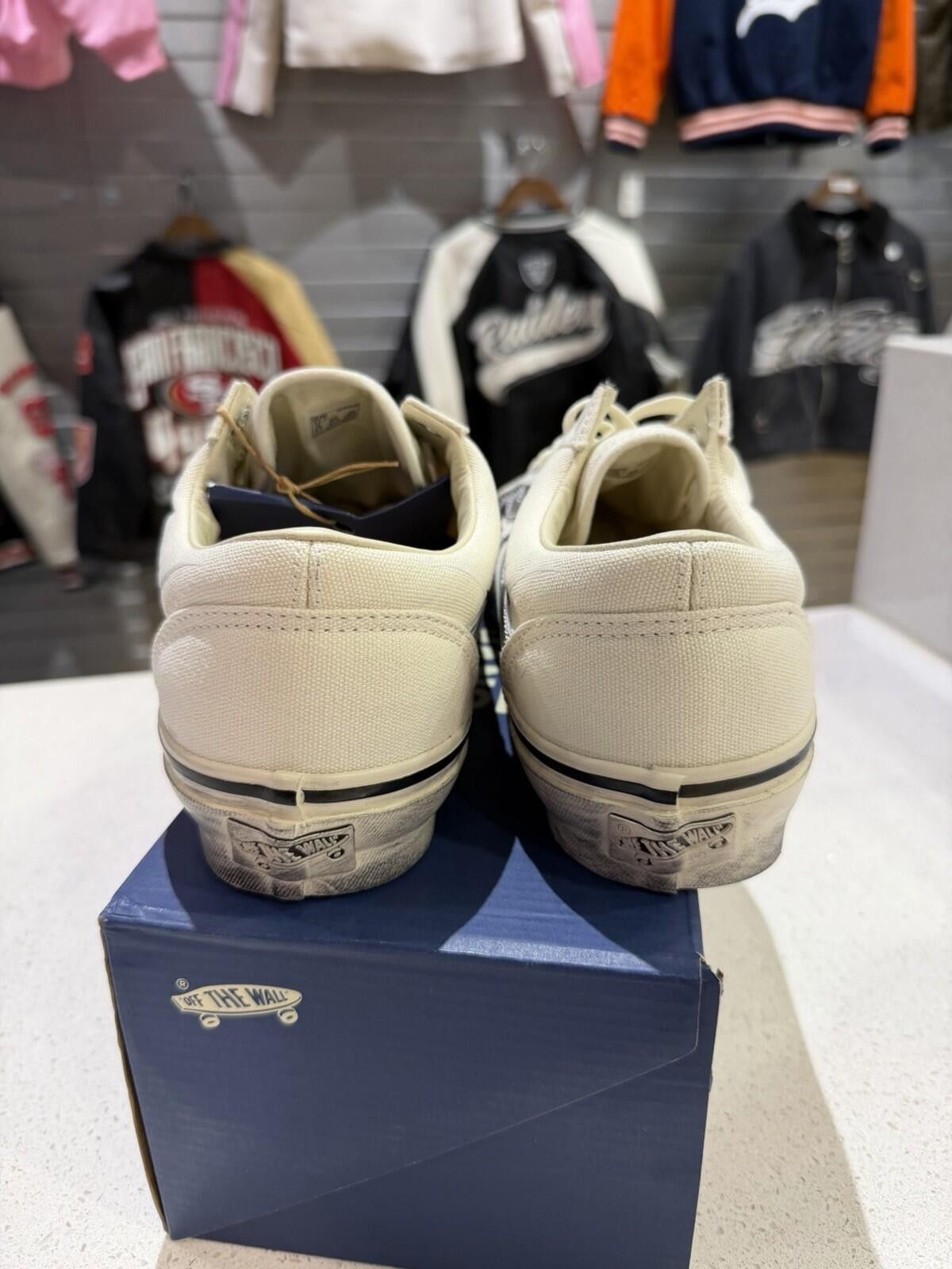 Vans Vans Old Skool 36 Flame Archive Pack Marshmallow (8.5) NEW Size US 8.5 / EU 41-42 - 5 Thumbnail
