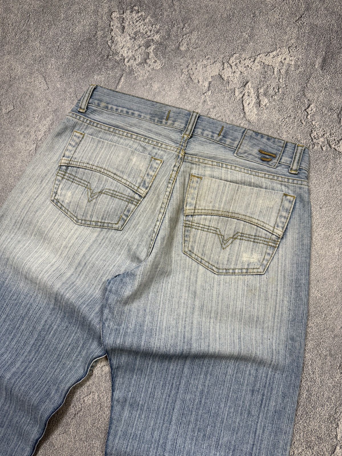Diesel Y2K Flare Opium LGB Style Diesel Distressed Denim Jeans Size US 32 / EU 48 - 8 Thumbnail