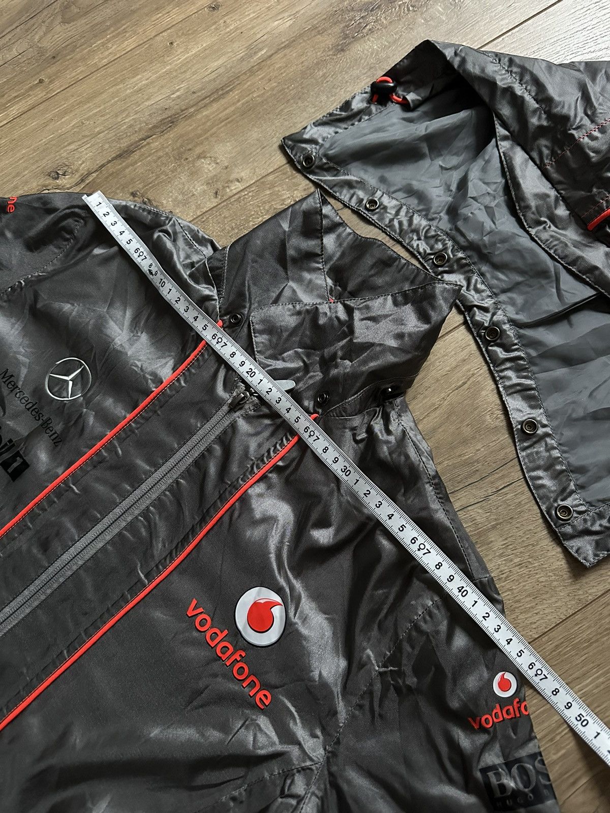 Mercedes-Benz Vodafone McLauren Mercedes Racing Jacket Size US S / EU 44-46 / 1 - 13 Thumbnail