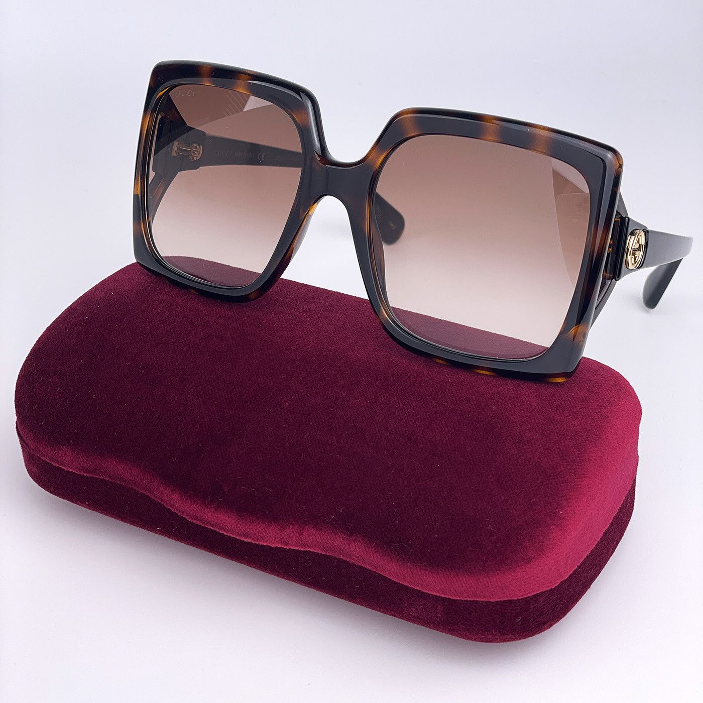Gucci NEW Gucci Logo GG0876S 002 Rectangle Women Sunglasses Size ONE SIZE - 1 Thumbnail