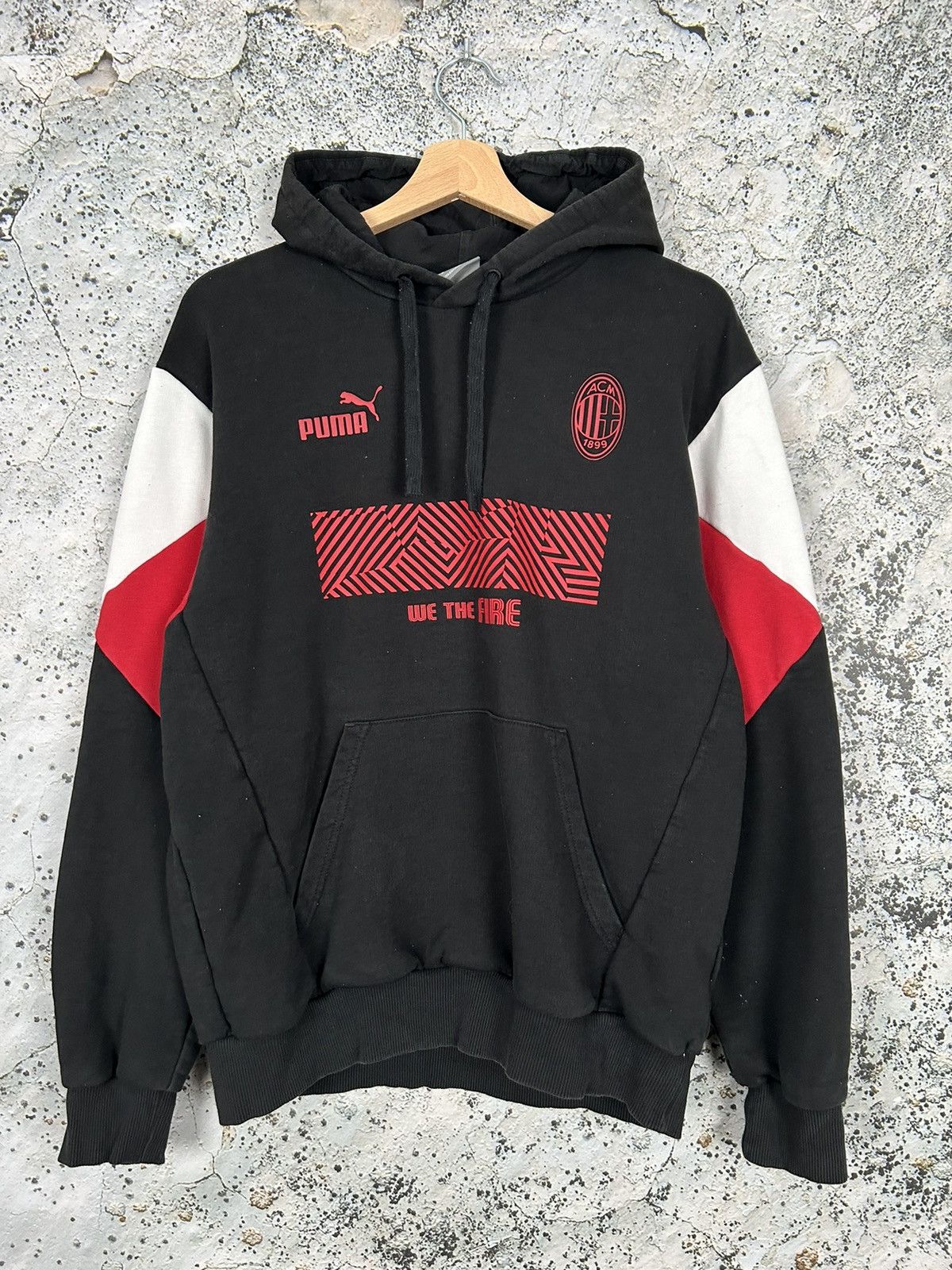 AC Milan Soccer Football Hoodie Vintage Puma Streetwear