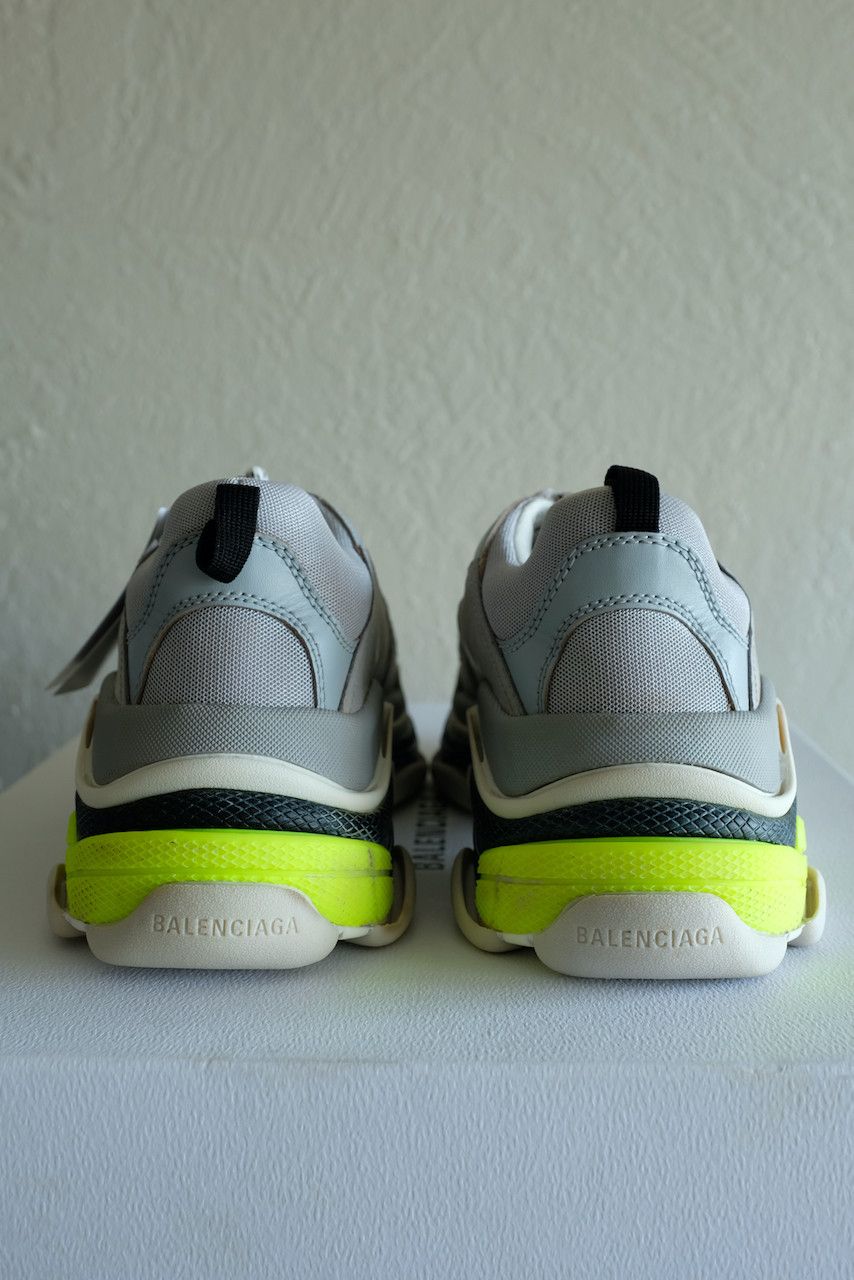 Balenciaga Balenciaga Triple S Sneakers Demna Gvasalia Shoes Leather Size US 9 / EU 42 - 9 Thumbnail
