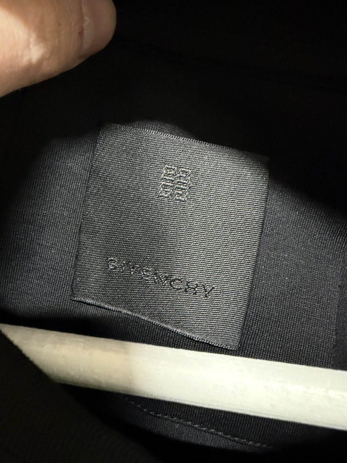 Givenchy Givenchy Logo Embroidery T-Shirt NEW 750$ Size US M / EU 48-50 / 2 - 3 Thumbnail