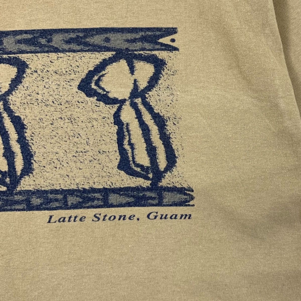 Vintage 90’ LATTE STONE GUAM Hawaii The Sun Tee Shirt