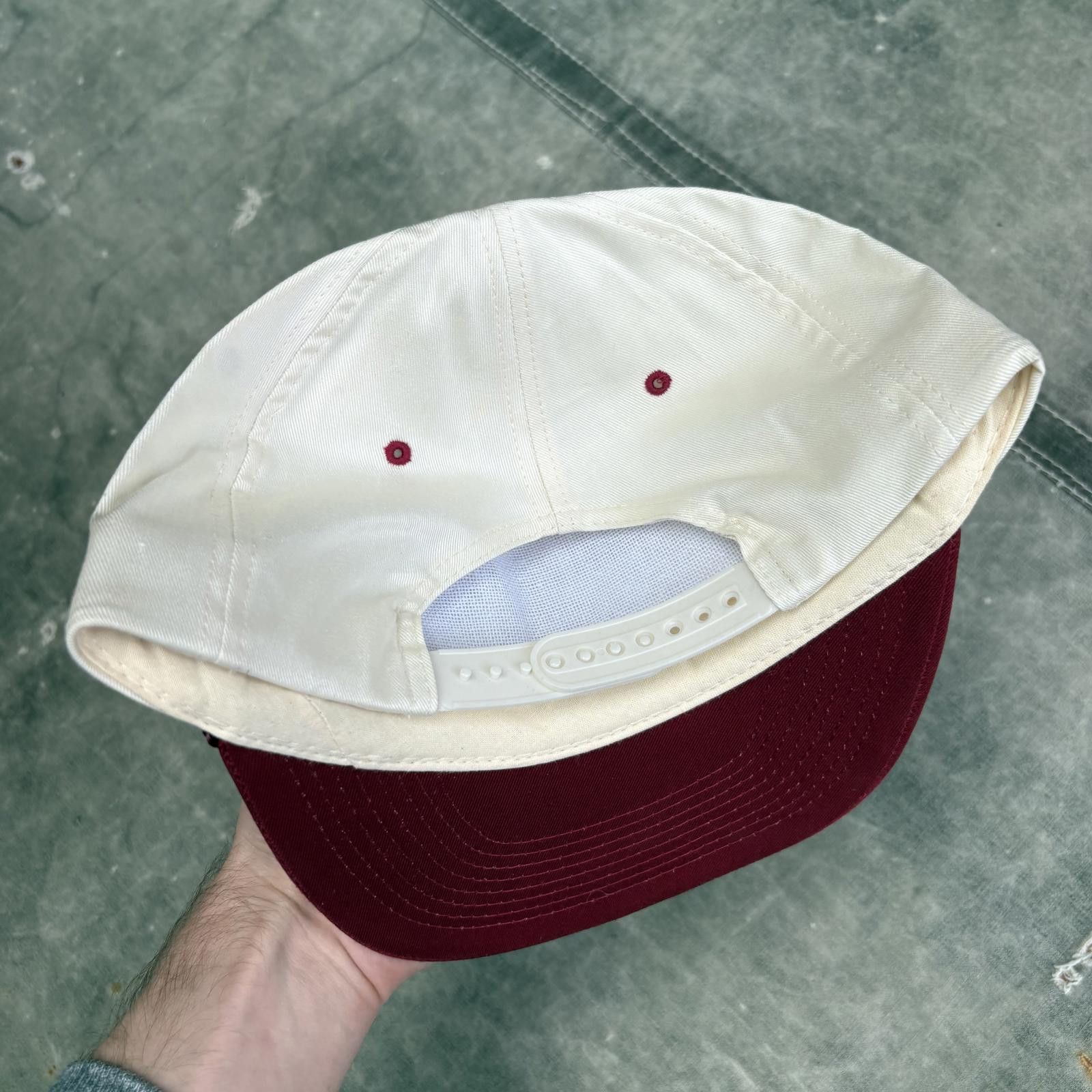 Vintage Vintage 90s Deadstock Arkansas Razorbacks Rope Trucker Hat Size ONE SIZE - 3 Thumbnail