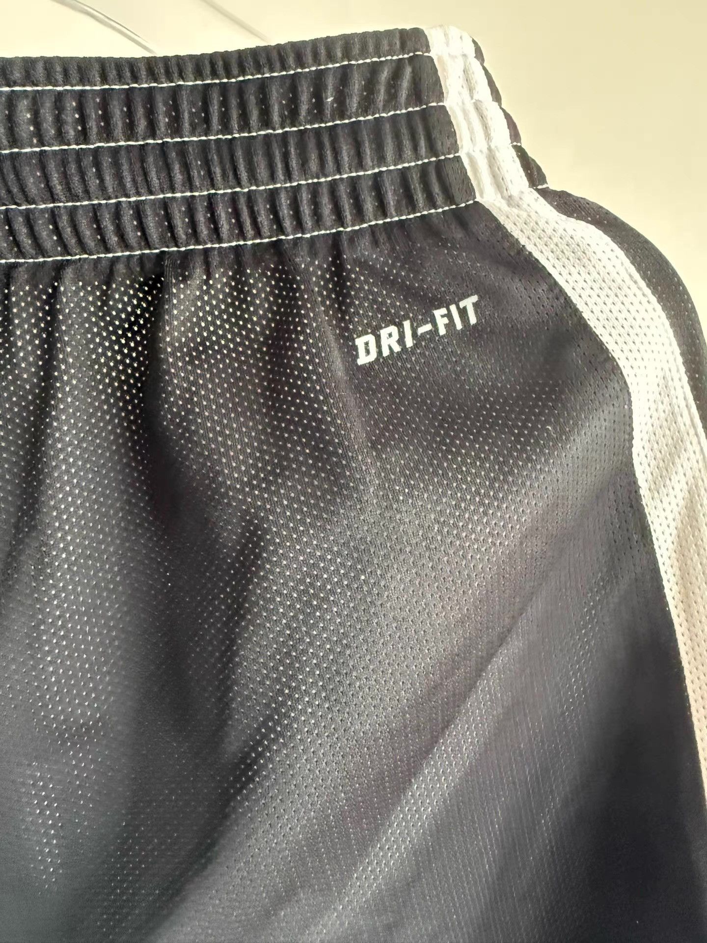 Nike Nike Reversible Basketball Shorts Q17 Size US 34 / EU 50 - 5 Thumbnail