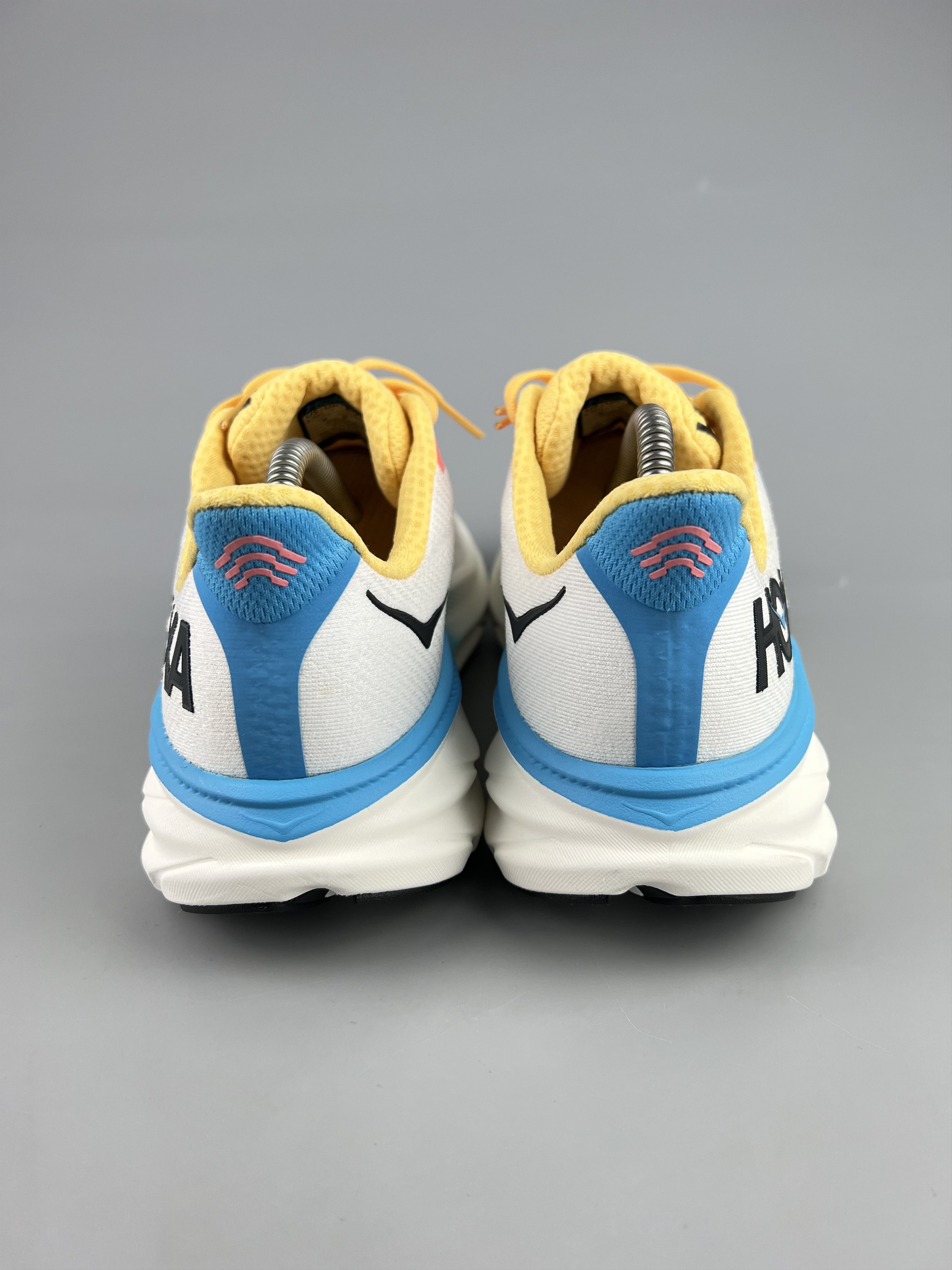 Hoka 8.5B Hoka One One Clifton 9 Running Shoes Walking Gym Size US 8.5 / IT 38.5 - 3 Thumbnail