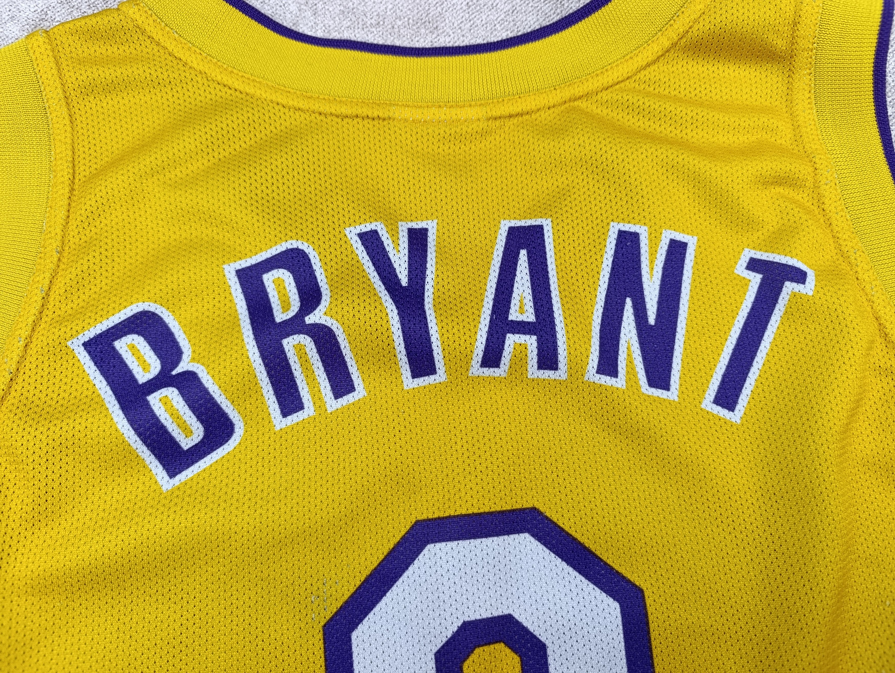 Champion LOS ANGELES LAKERS BASKETBALL JERSEY CHAMPION NBA BRYANT Size US L / EU 52-54 / 3 - 21 Thumbnail