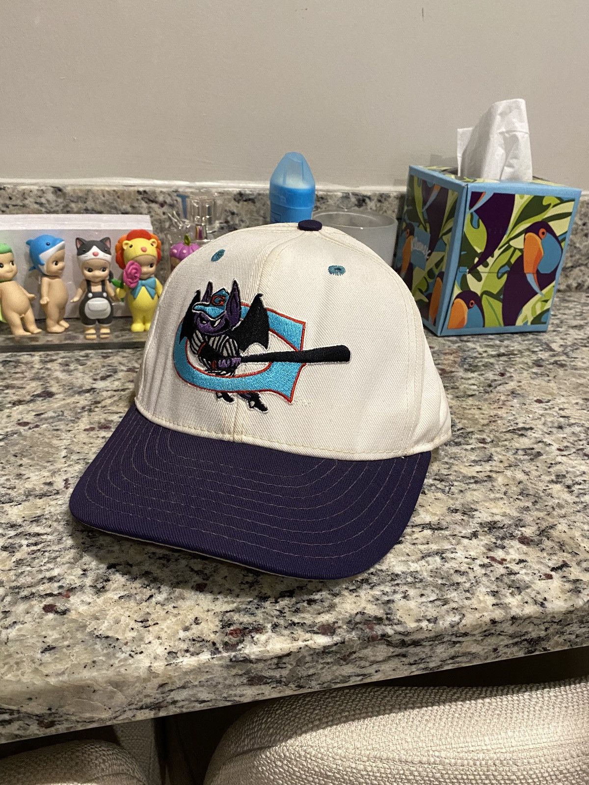 New York Yankees 1990s Greensboro Bats Snapback Hat Size ONE SIZE - 2 Thumbnail