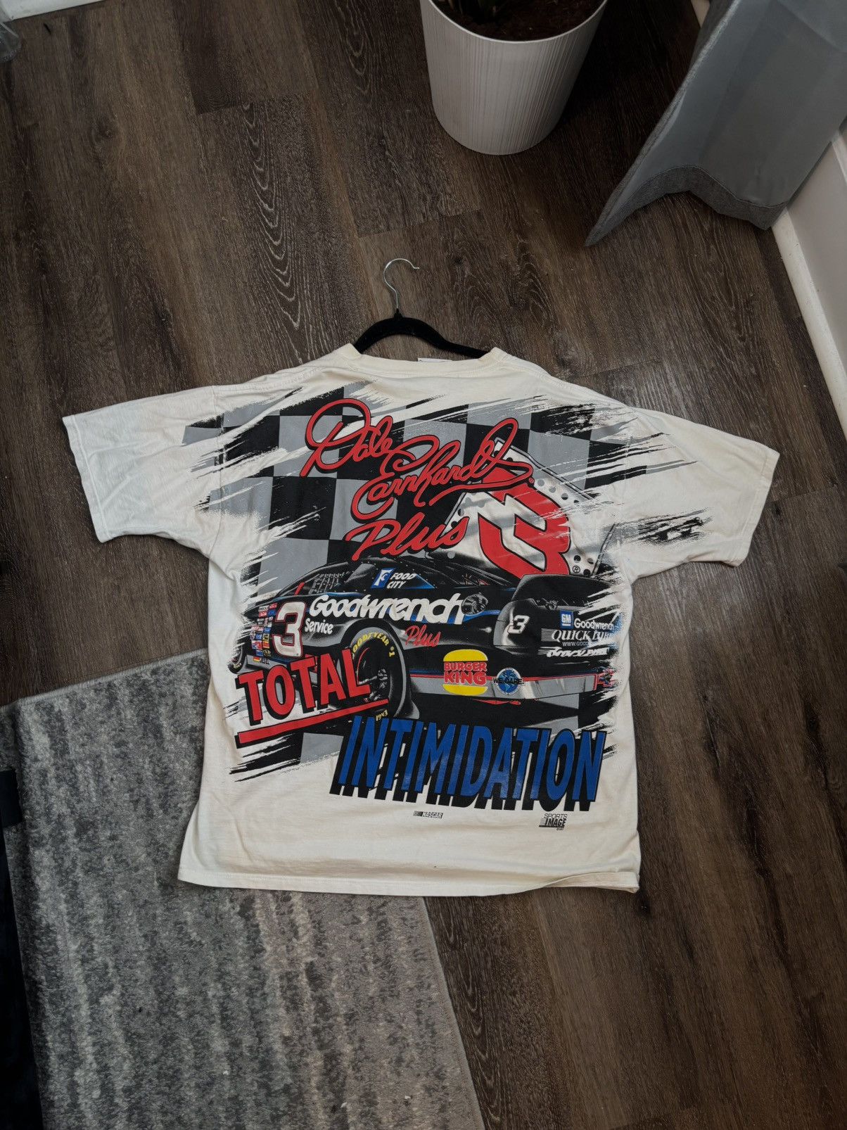 Chase Authentics Vintage Dale Earnhardt “Winning Elements” Tee Size US L / EU 52-54 / 3 - 3 Thumbnail