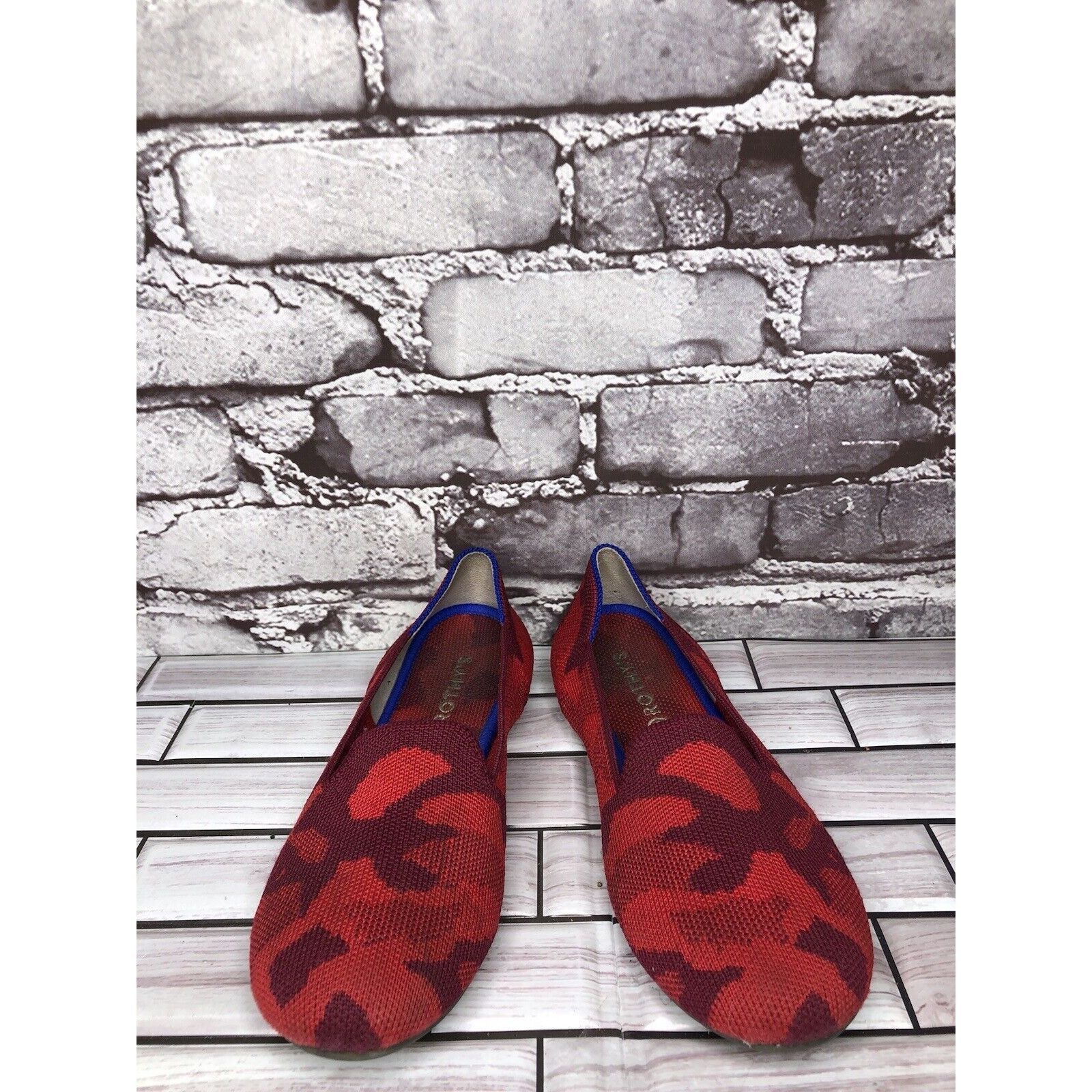 Other Rothy’s Red Camo Fabric Knit Round Toe Slip On Flats Shoes W Size US 4.5 / IT 34.5 - 11 Thumbnail