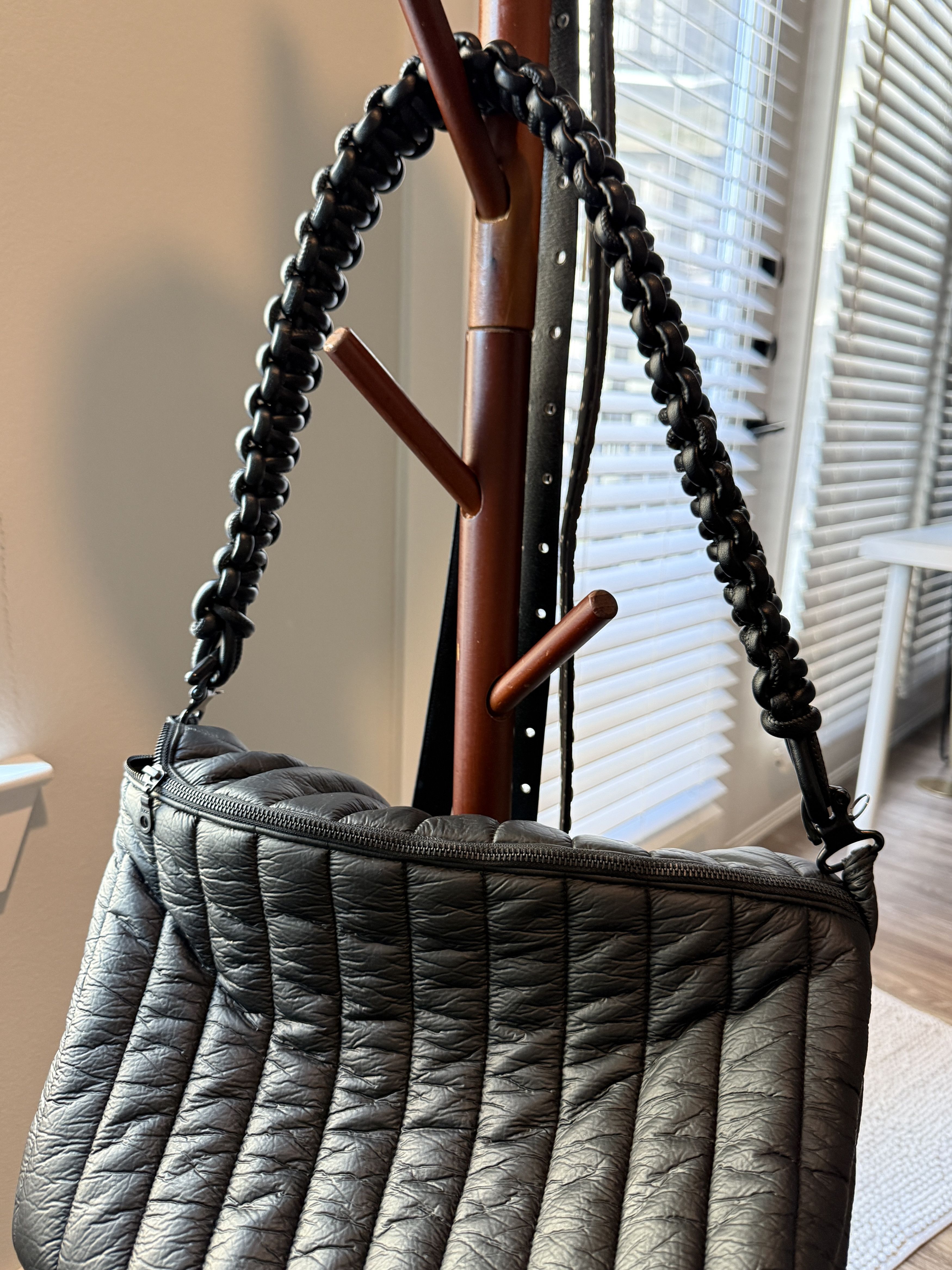 Other Bottega Veneta Style Leather Bag Size ONE SIZE - 9 Thumbnail