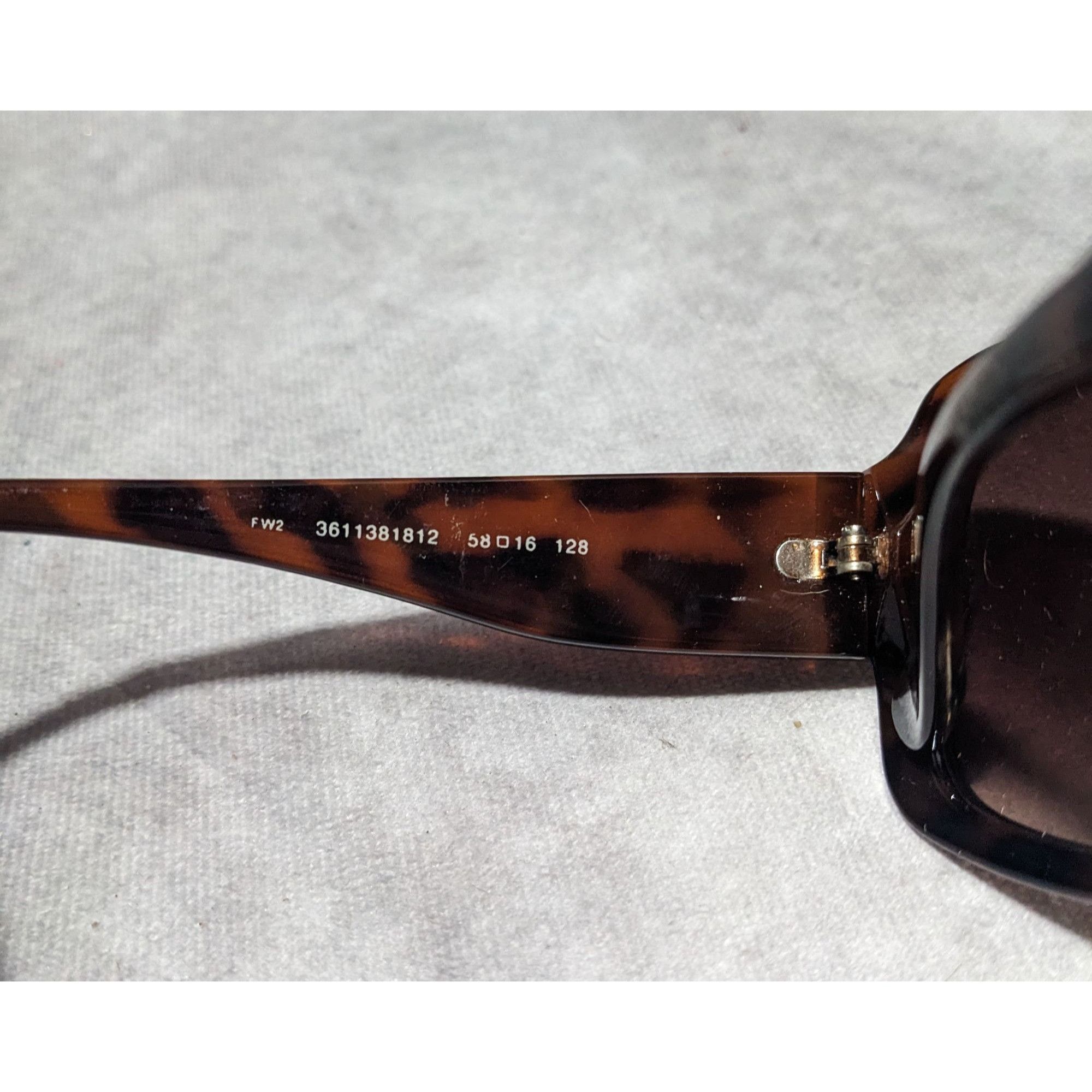 Fossil Retro 90s Fossil Brown Tortoise Sunglasses Size ONE SIZE - 7 Thumbnail
