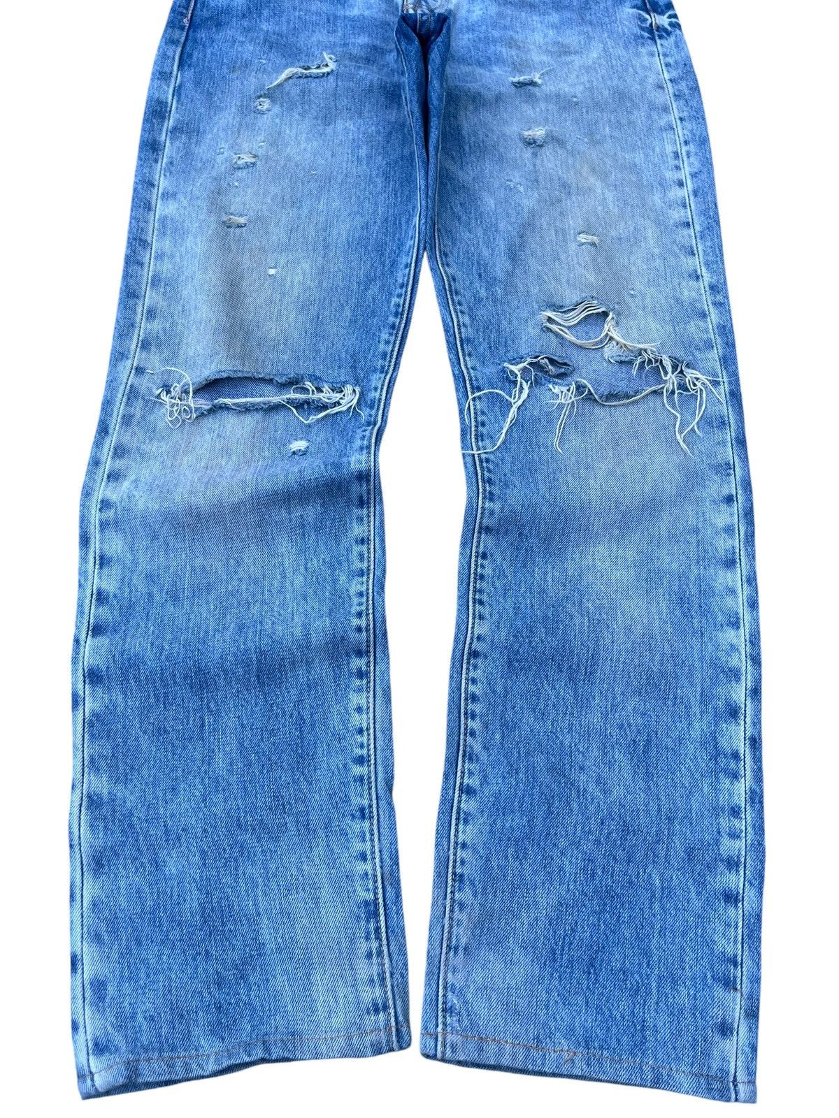 Levi's × Levi's Vintage Clothing Vintage Levi’s 501 Buttonfly Distressed Straight Leg Jeans Size US 29 - 5 Thumbnail