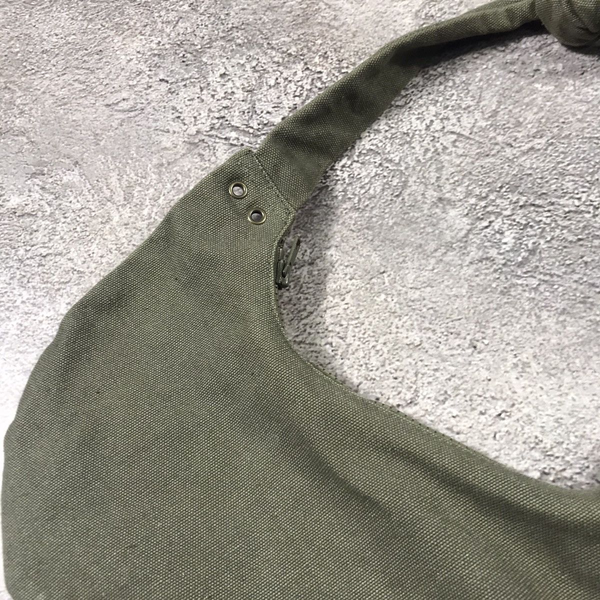 Vintage Vintage Y2K Olive Hobo Shoulder Bag Streetwear Baggy Boxy OS Size ONE SIZE - 3 Thumbnail