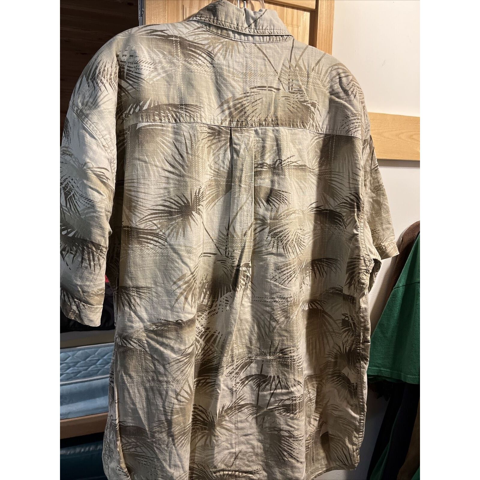 Panama Jack Isle Of Palms Men’s XL Beige Floral Hawaiian SS Cotton Shirt Size US XL / EU 56 / 4 - 15 Thumbnail