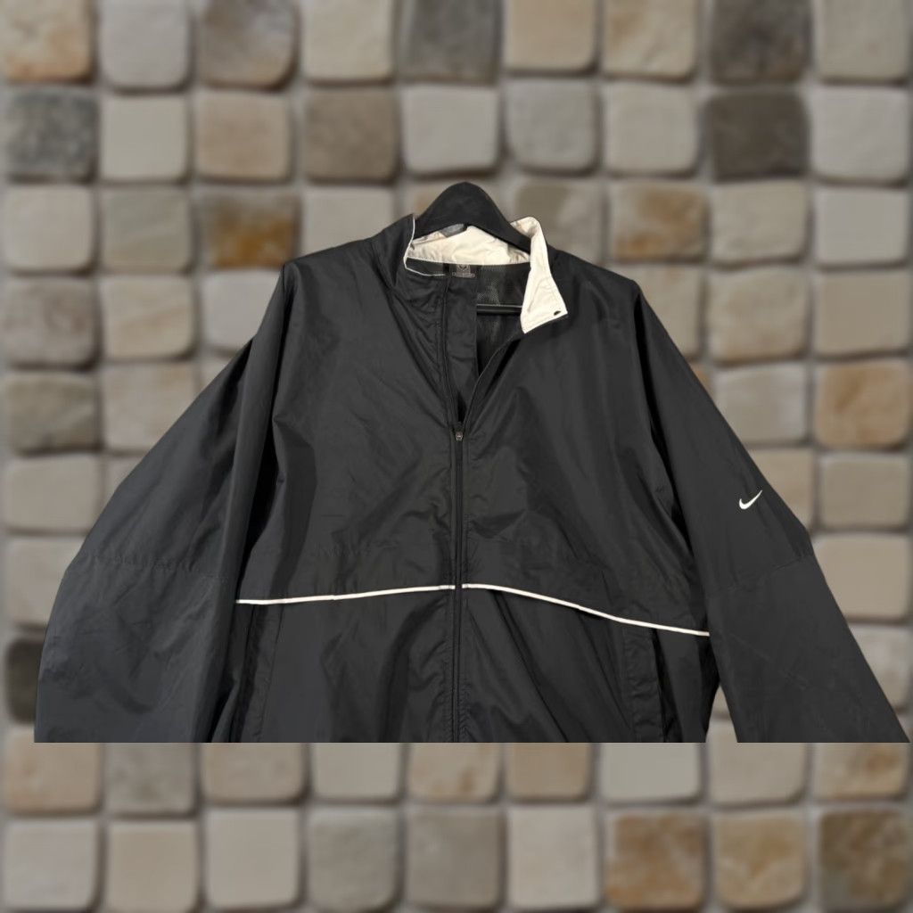Nike VINTAGE Nike Windbreaker Jacket Mens L Black Full Zip Clima-Fit Stand-Up Neck Mens Big & Tall Not Applicable Size US L / EU 52-54 / 3 - 1 Thumbnail