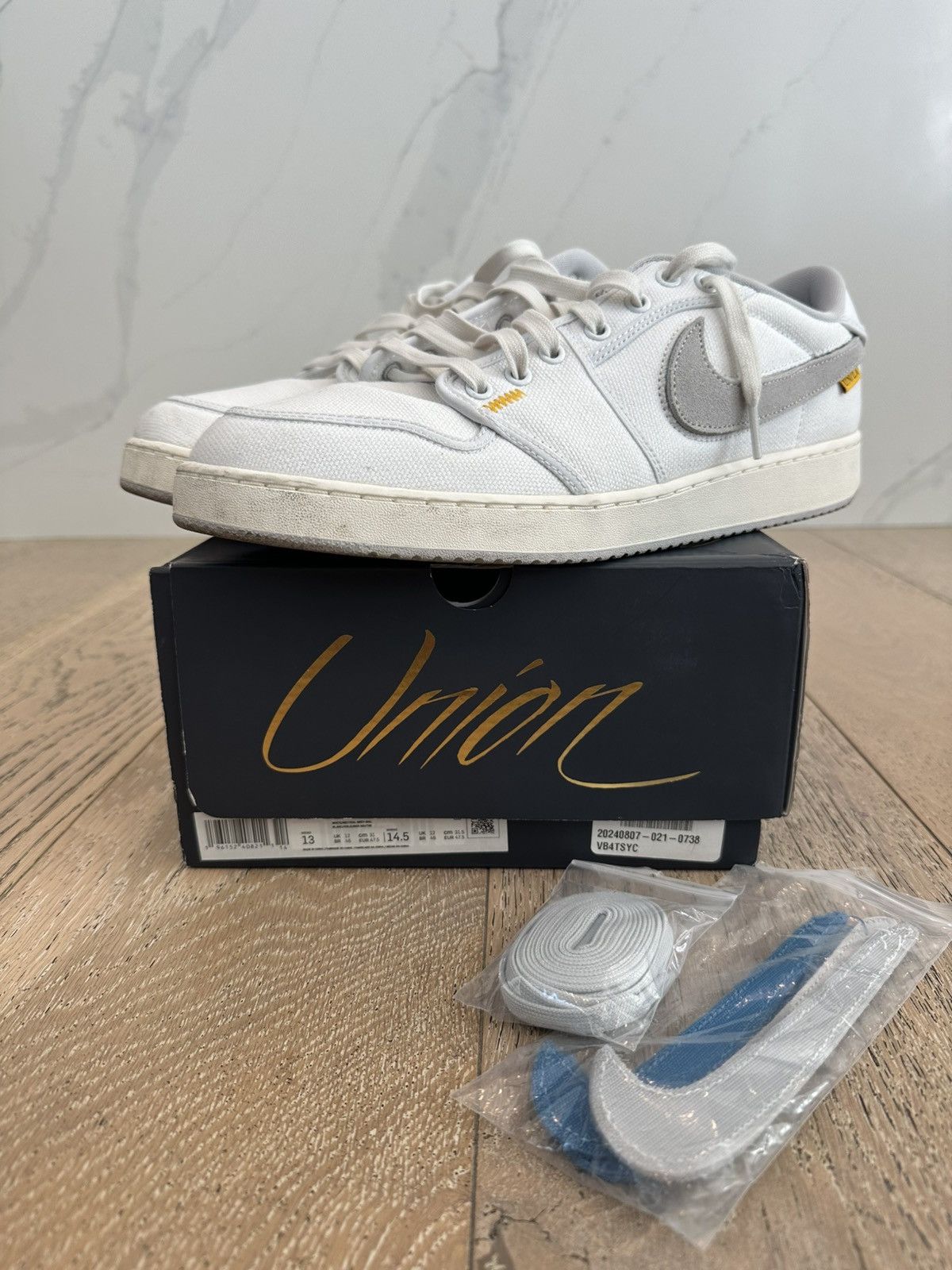 Jordan Brand × Union LA Jordan 1 Retro AJKO Low SP Union White Canvas Size US 13 / EU 46 - 1 Thumbnail