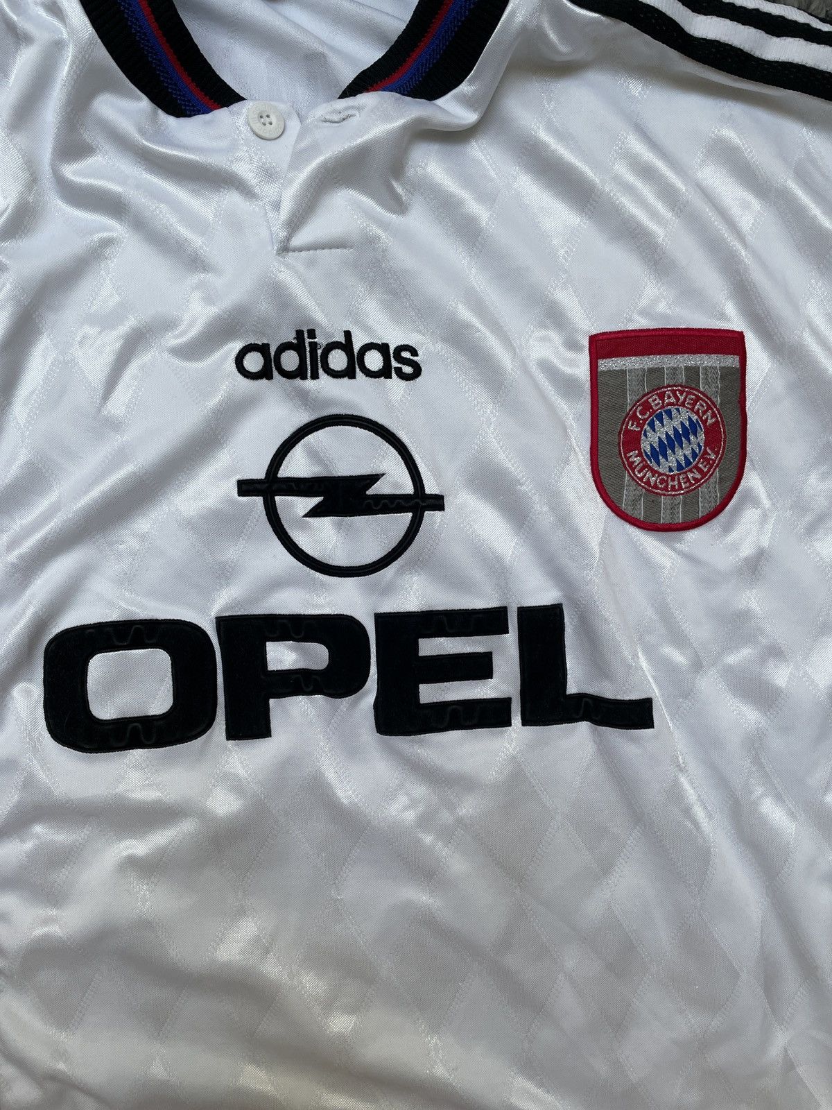 Adidas × Vintage Bayern Monachium 1996/98 away jersey xxl Size US XXL / EU 58 / 5 - 7 Thumbnail