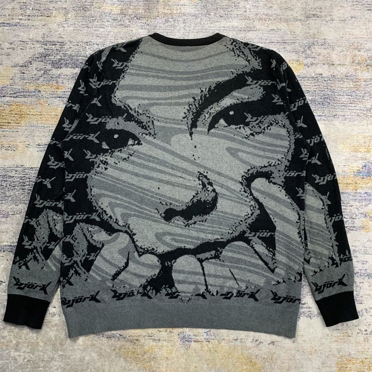 Band Tees Custom made bjork knit sweater Size US XL / EU 56 / 4 - 2 Thumbnail