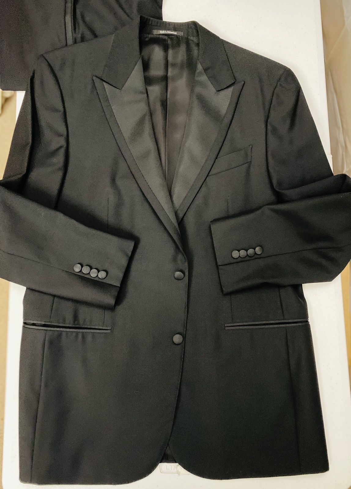 Ermenegildo Zegna Ermenegildo Zegna Black Peak Lapel 2-Btn Milano Fit Tux 52S Size 42S - 12 Thumbnail