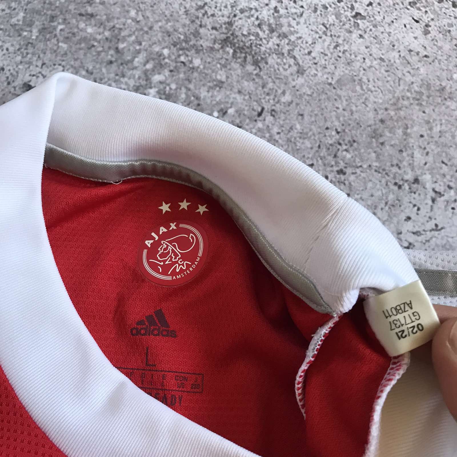 Adidas Rare Ajax Adidas Soccer Jersey Sz L Size US L / EU 52-54 / 3 - 5 Thumbnail