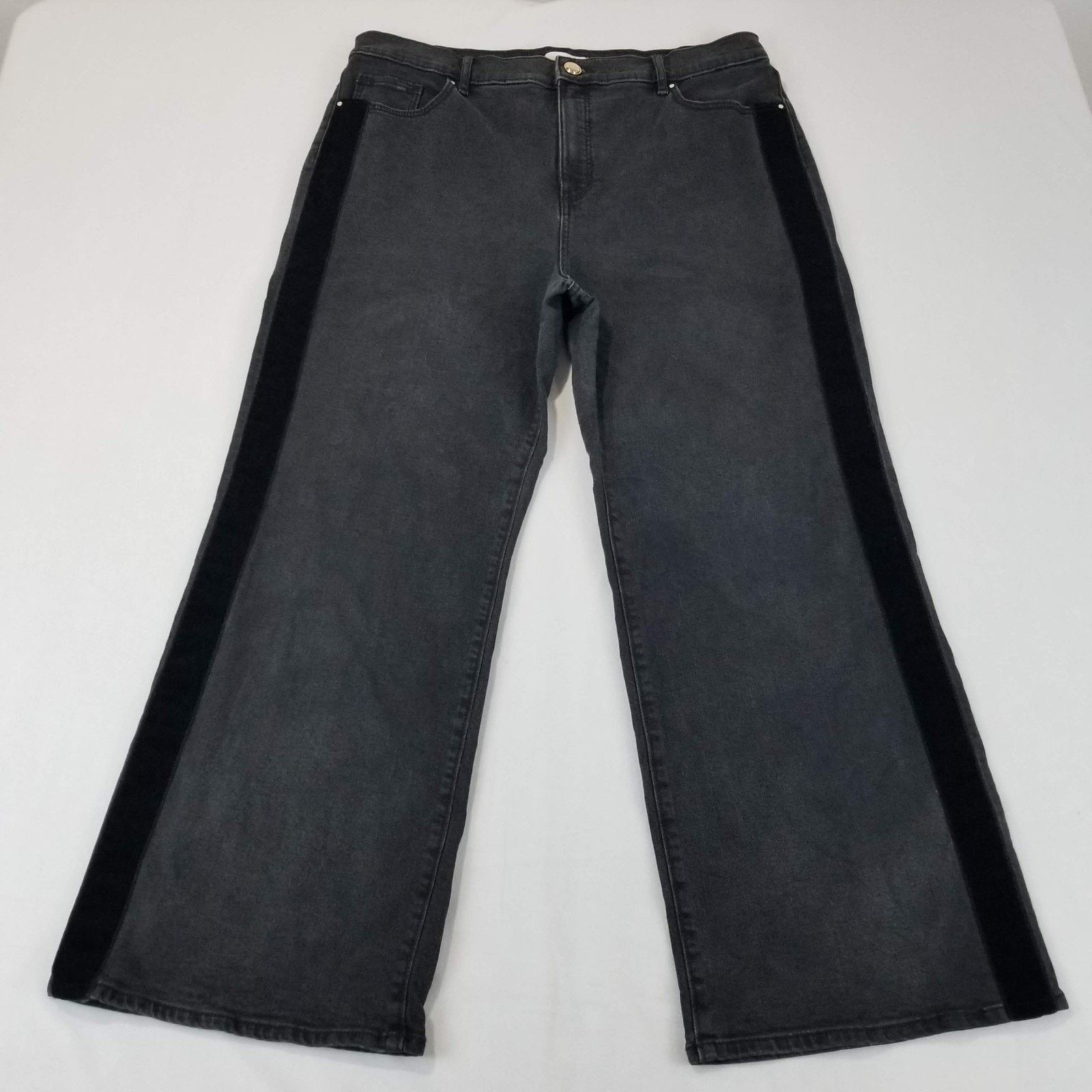 Loft LOFT Jeans Size 32 14 Black Velvet Stripe Wide Leg Petite Size 36" / US 14 / IT 50 - 1 Thumbnail