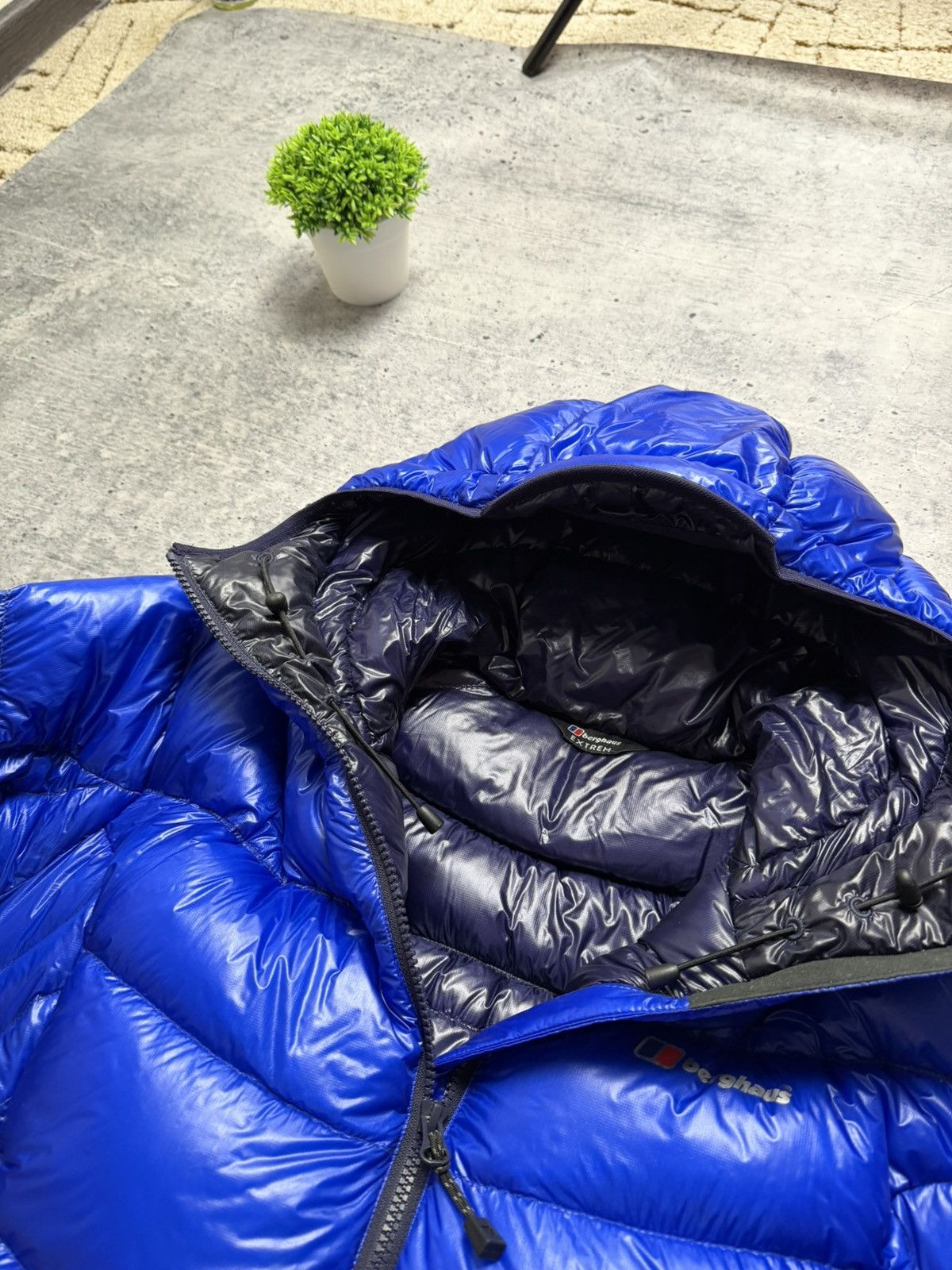 Berghaus Berghaus Extrene Hydro Down 850 Expedition Packable Jacket Size XL / US 12-14 / IT 48-50 - 8 Thumbnail