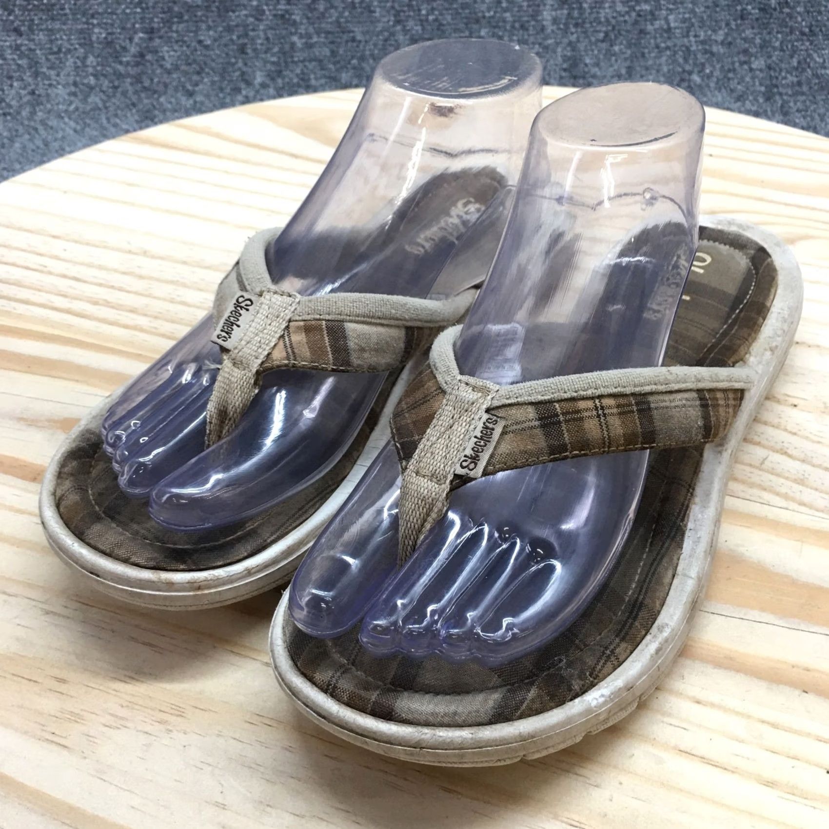 SKECHERS Skechers Sandals Womens 9 Casual Slip On Plaid Flip Flops 46463 Brown Fabric Size US 9 / IT 39 - 3 Thumbnail